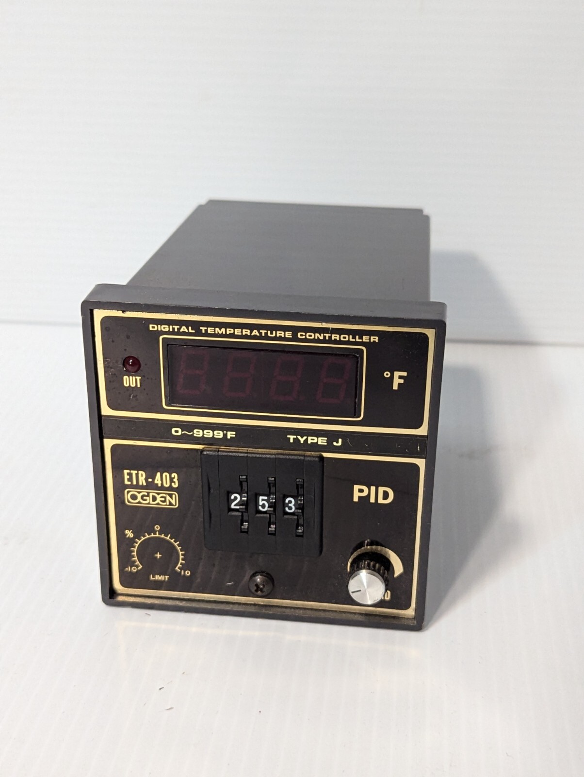 Ogden ETR-403 Temperature Controller, 0-999 F