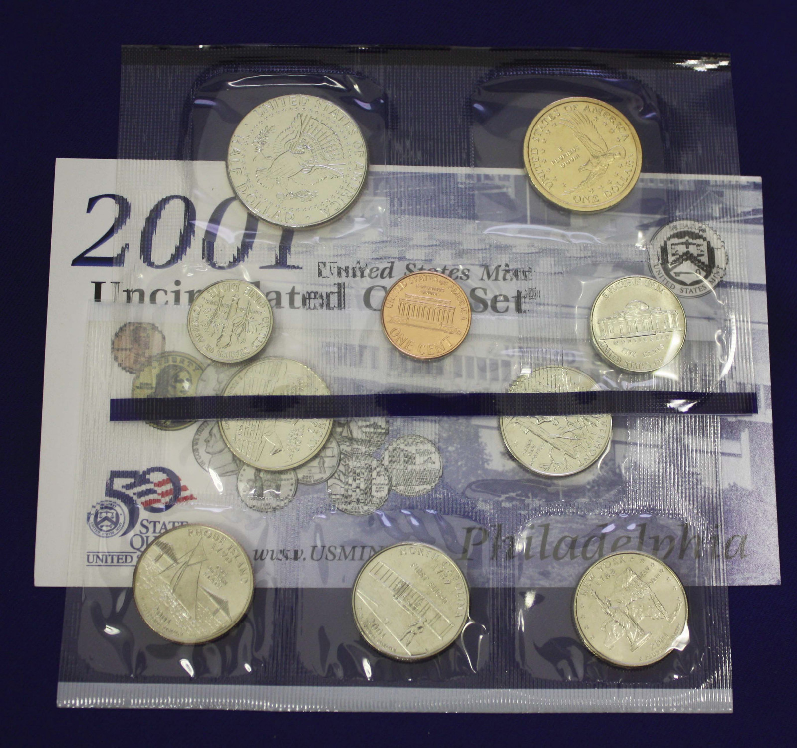 2001 UNCIRCULATED Genuine U.S. MINT SETS ISSUED BY U.S. MINT