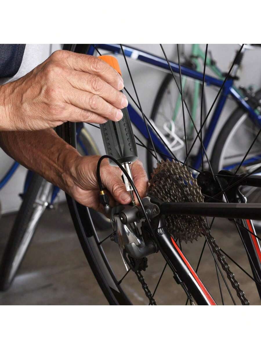 1/4-inch drive torque screwdriver and wrench set |Torque increment: 1 inch pound