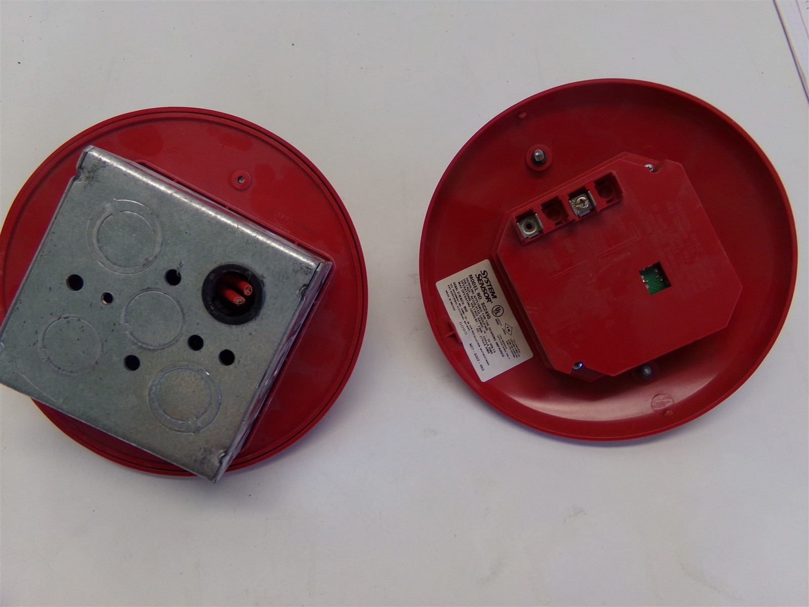 Qty=2: SYSTEM SENSOR SpectrAlert SC2495 Red Ceiling-Mount STROBE