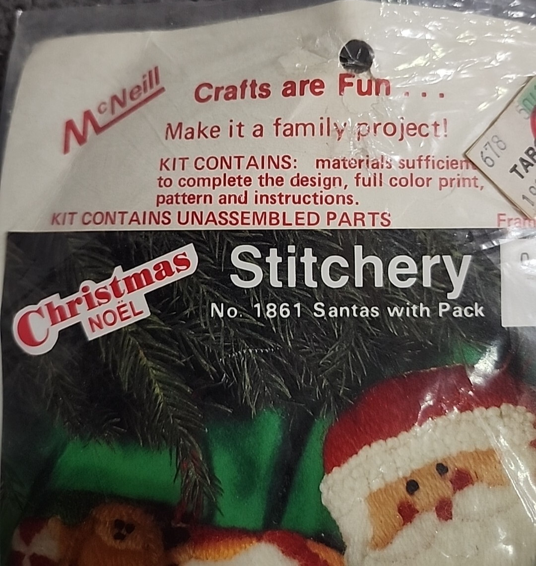 Christmas Needle Craft Yarn Ornament Kit MCNeill # 1861 Vintage Holiday 1980