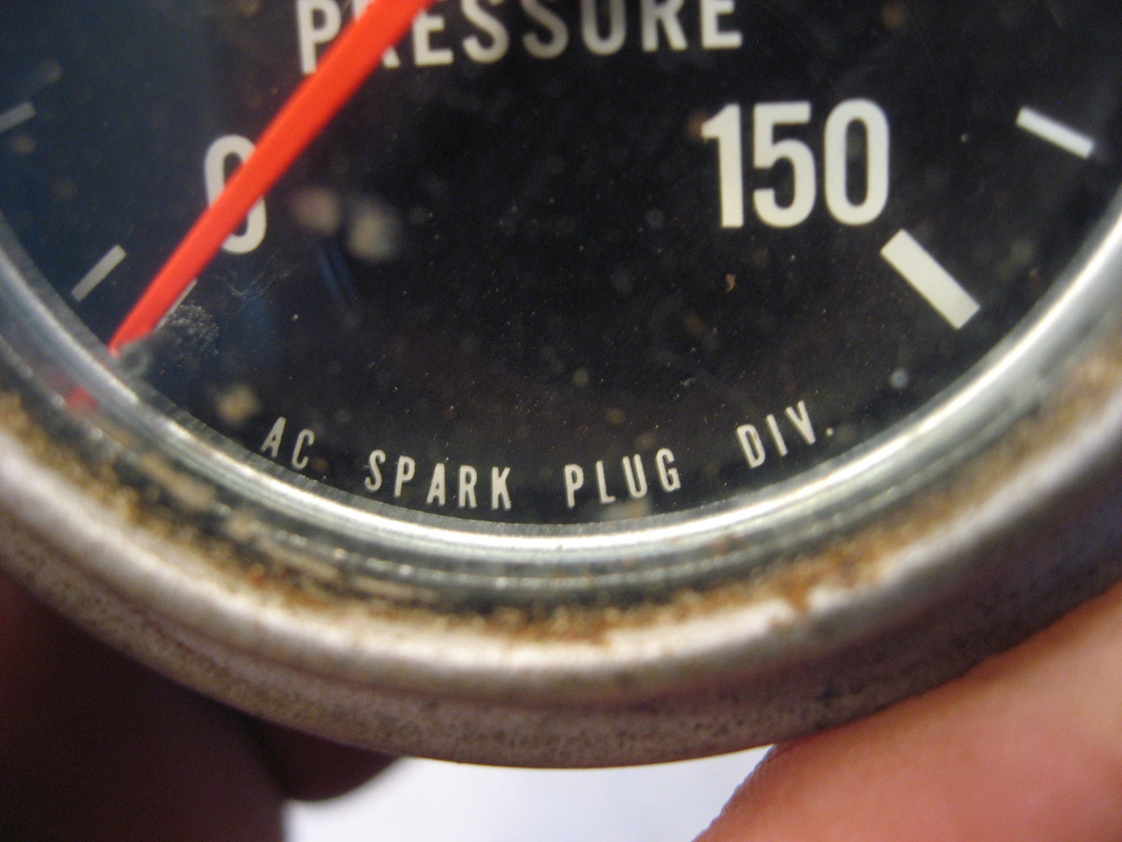 Vintage AC Spark Plug Air Pressure Gauge 0-150 PSI with Bracket