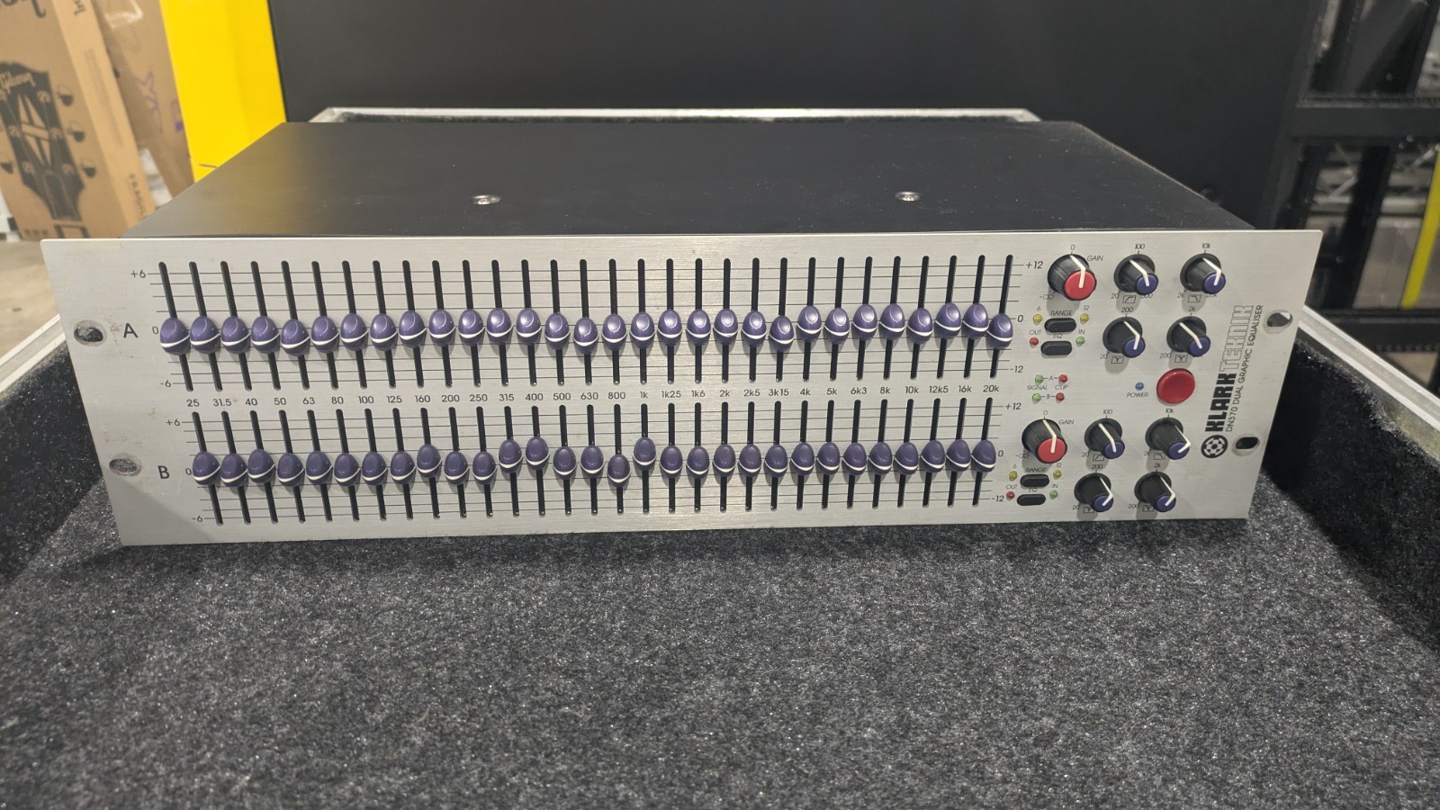 USED Klark Teknik DN360 2-Channel 30-Band Graphic EQ - Item 3