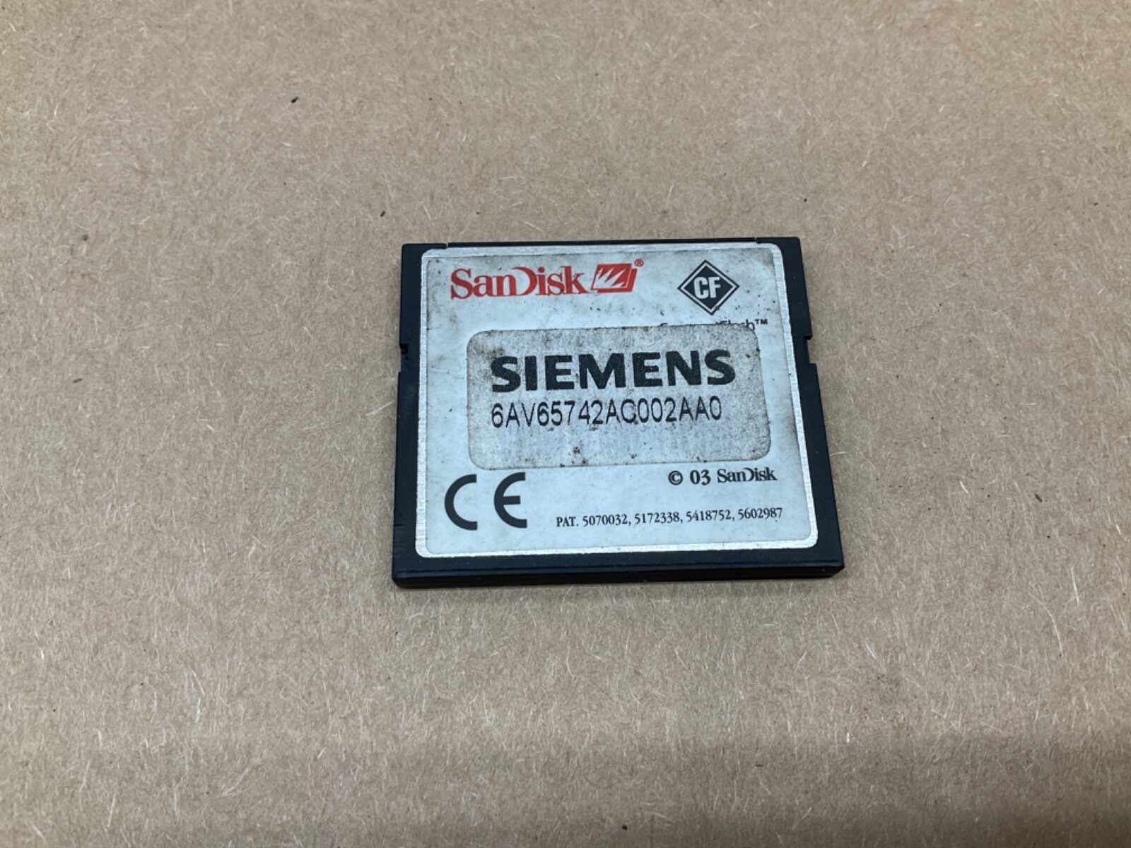 SIEMENS SANDISK HMI CF COMPACT FLASH MEMORY CARD 6AV65742AC002AA00 #44D48*IAC