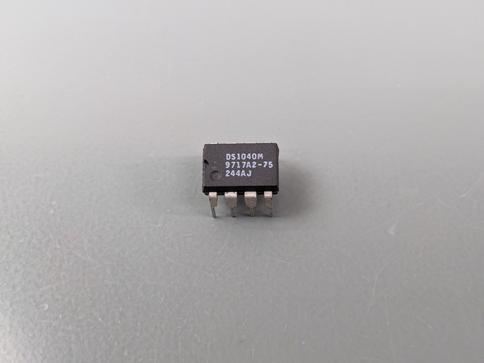 DS1040M-75 IC, Programmable One-Shot Pulse Generator ~ Dallas, NOS