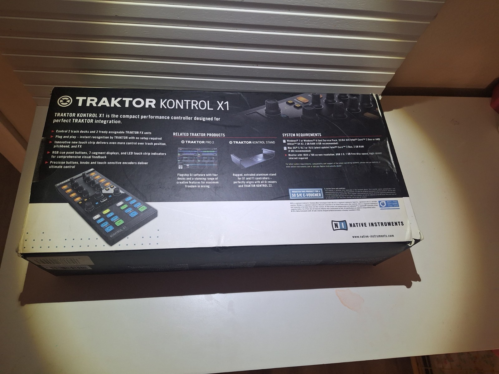 Traktor Kontrol X1 2-Deck Tabletop DJ Controller, USB, Black