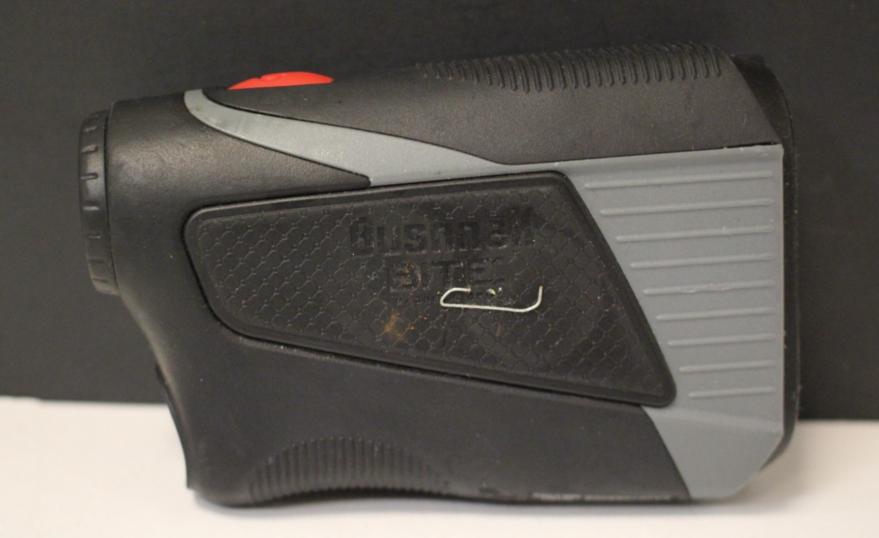 (RI1) Bushnell Tour V5 Range Finder