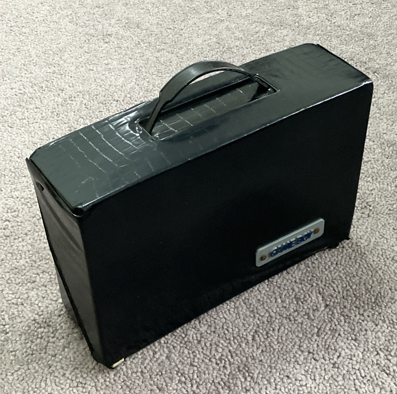 VINTAGE ORIGINAL NINTENDO GAMEBOY CASE