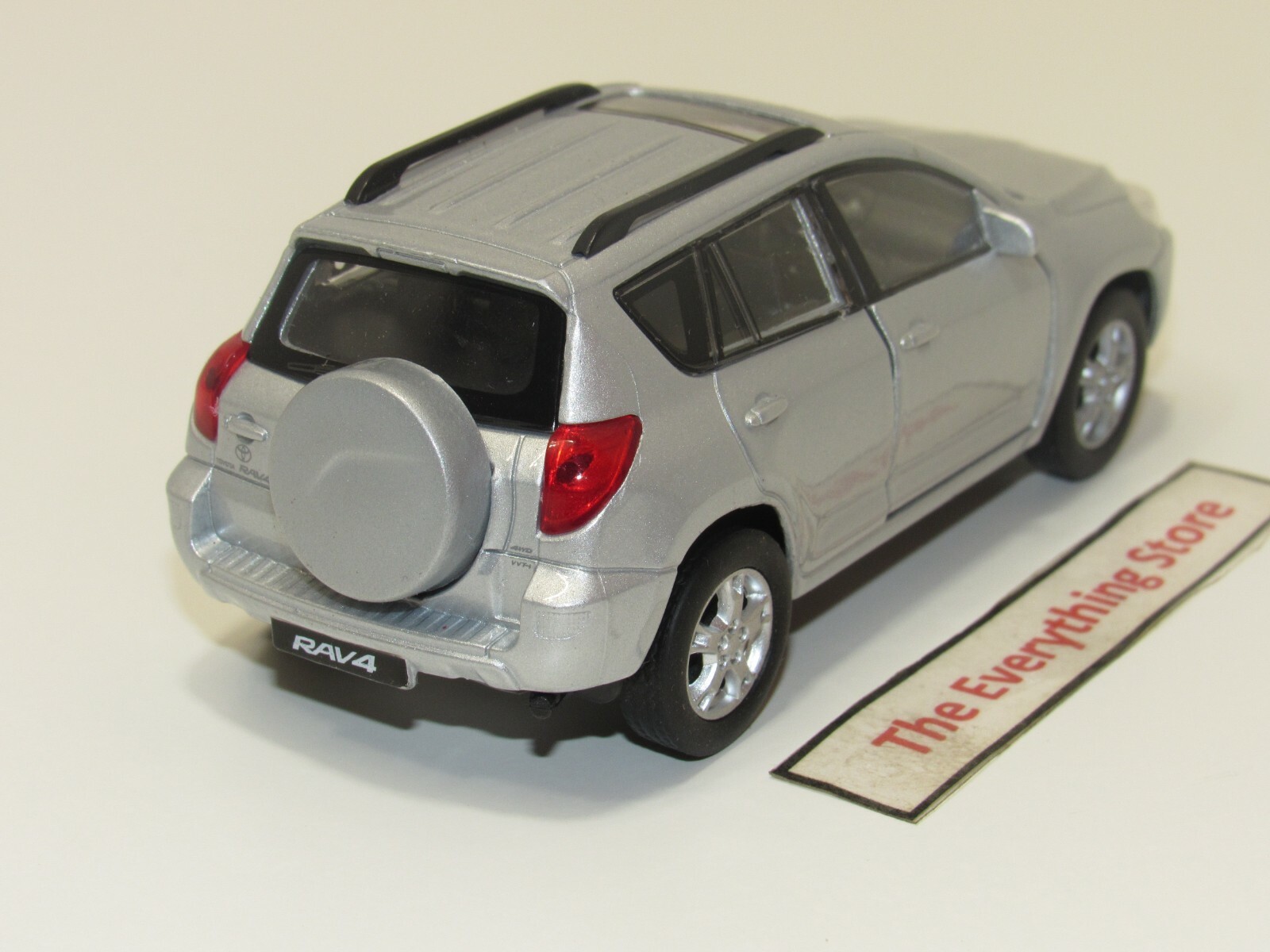 WELLY TOYOTA RAV4 METALLIC SILVER 4.5" LONG FREE SHIP
