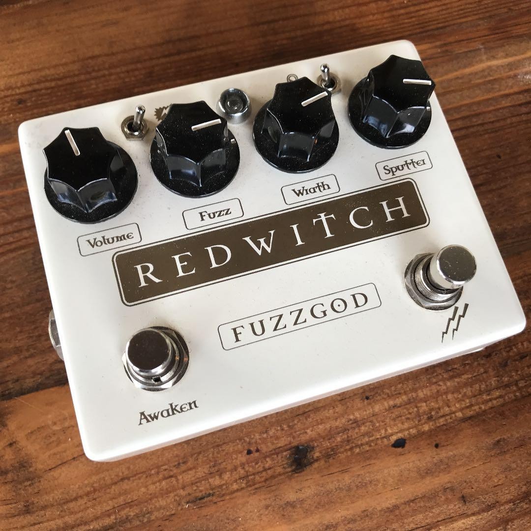 FUZZGOD II: Red Witch 835517