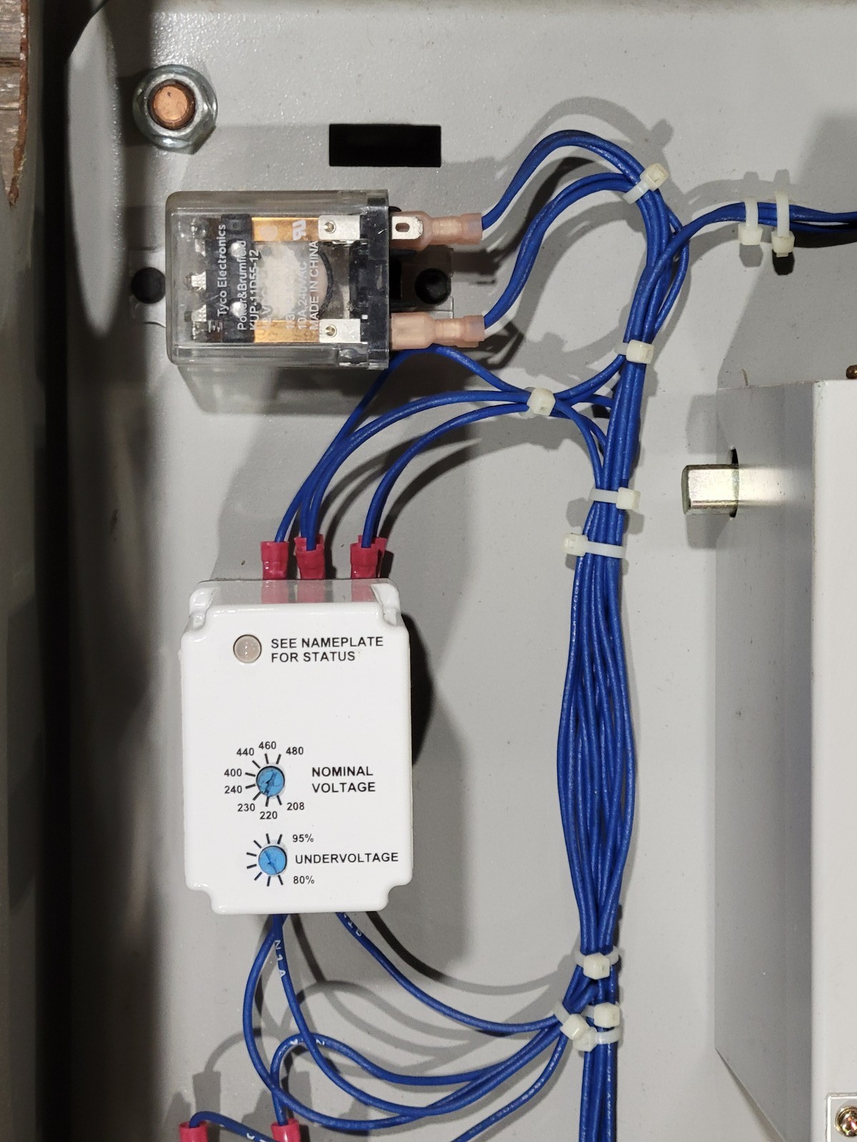 Generac RTSN200G3 Automatic Transfer Switch 200A 480V System 120/208V