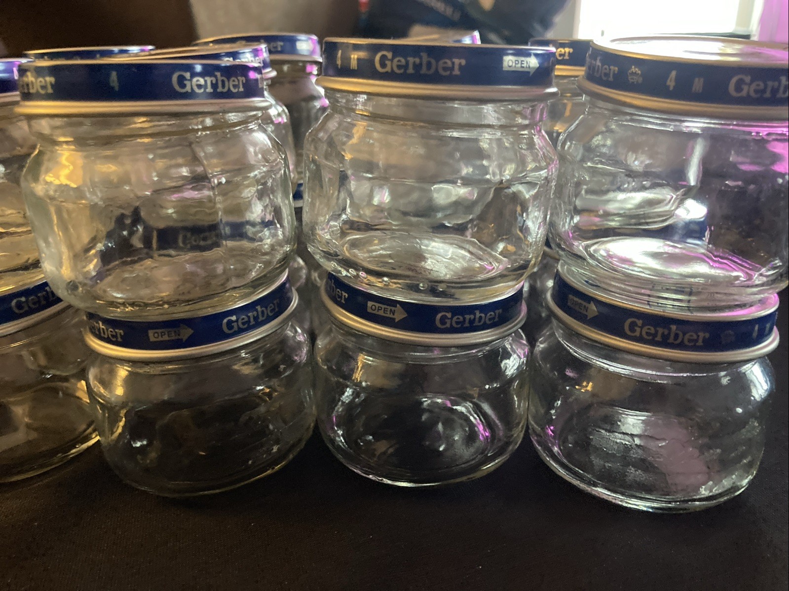 GERBER 2.5 ounce EMPTY Baby Food Jars - Lot of 24  Glass Jars w Lids for Crafts