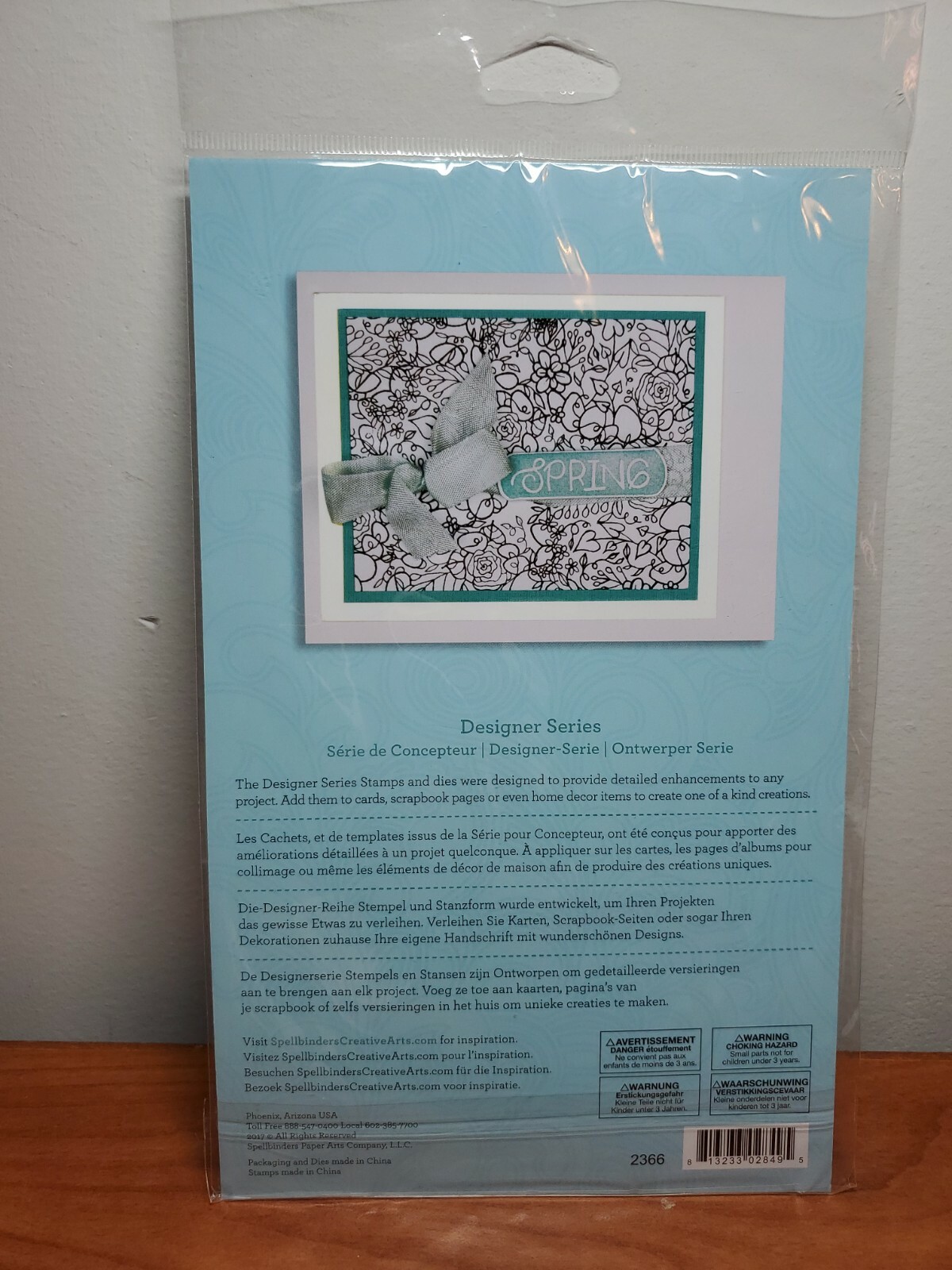 SP1 Spellbinders Spring Stamp & die template set New Stefenie Low