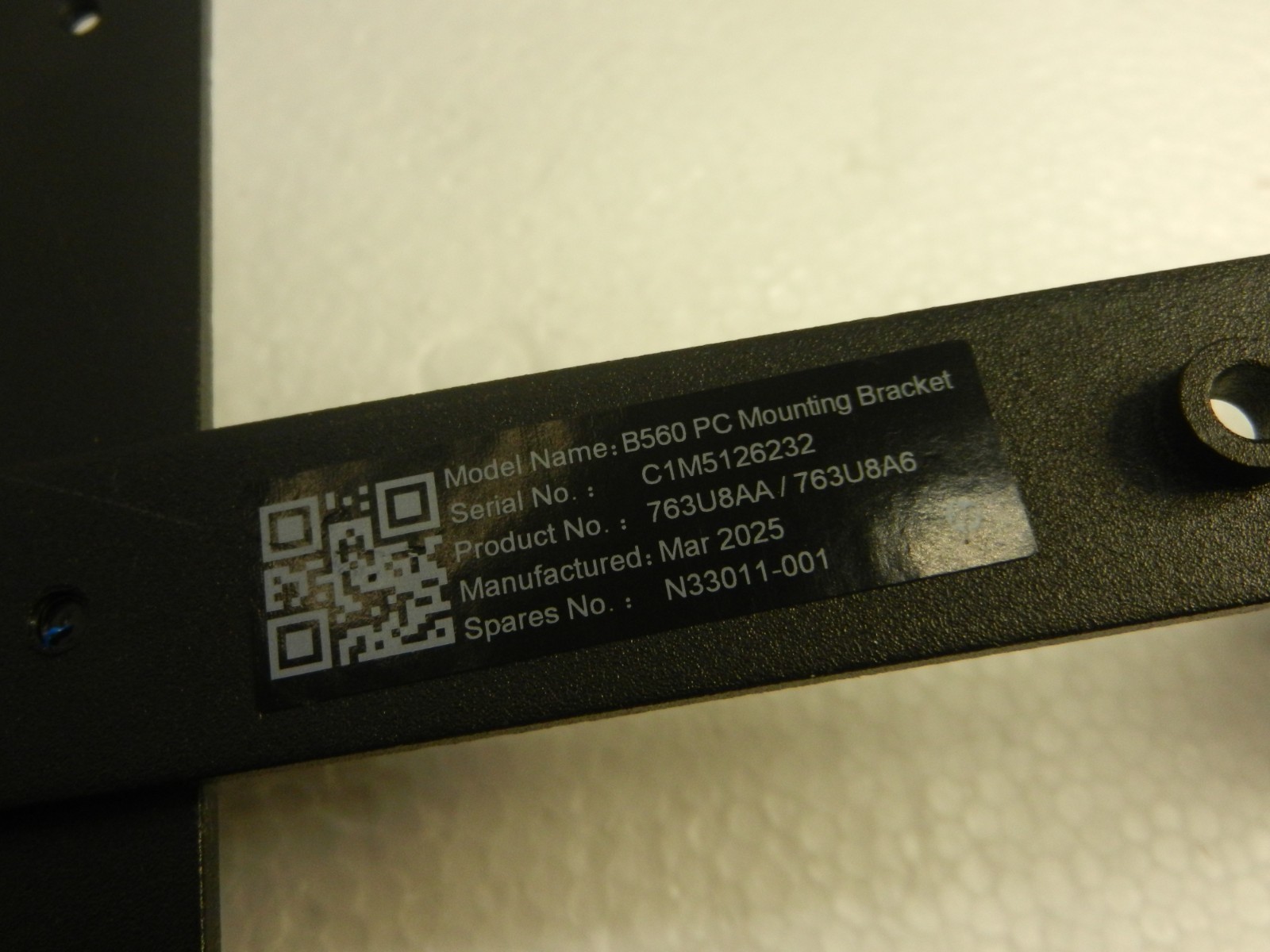 HP B560 PC Mounting Bracket Black N33011-001