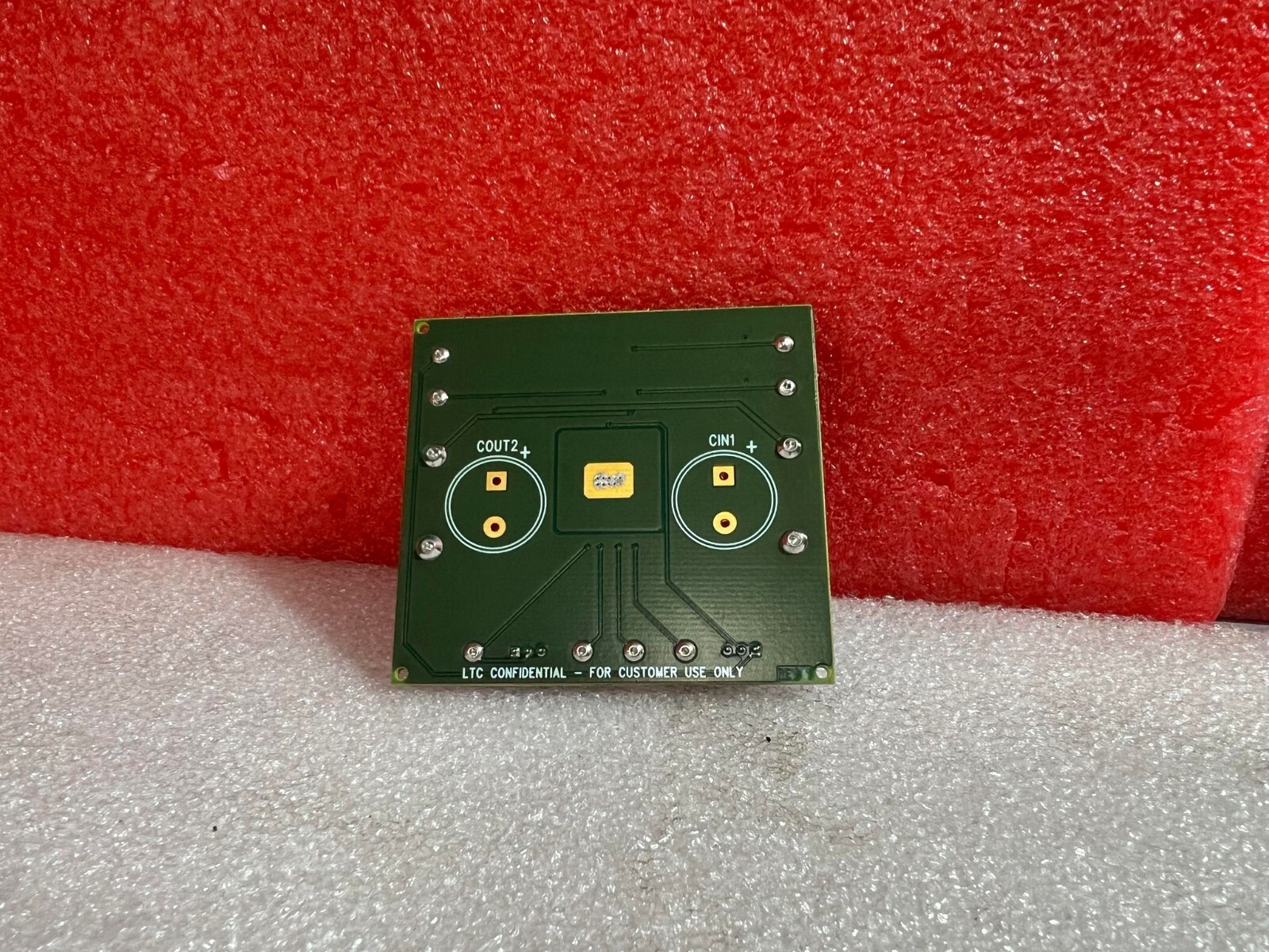 LINEAR TECHNOLOGY LTC4232IDHC 5a Integrated Hot Swap Controller
