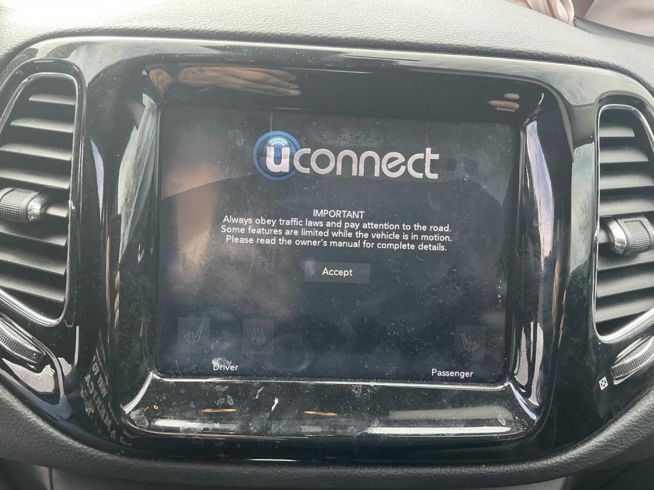 Temperature Control AC With Dual Zone Control Fits 17-18 COMPASS 826280