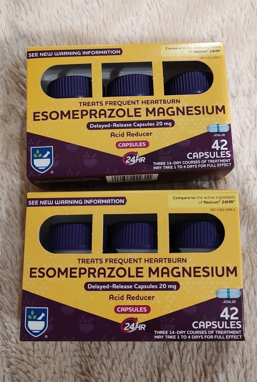 2 Boxes of Esomeprazole Magnesium 20mg - 84 Capsules Expires 07/2026 - Rite Aid