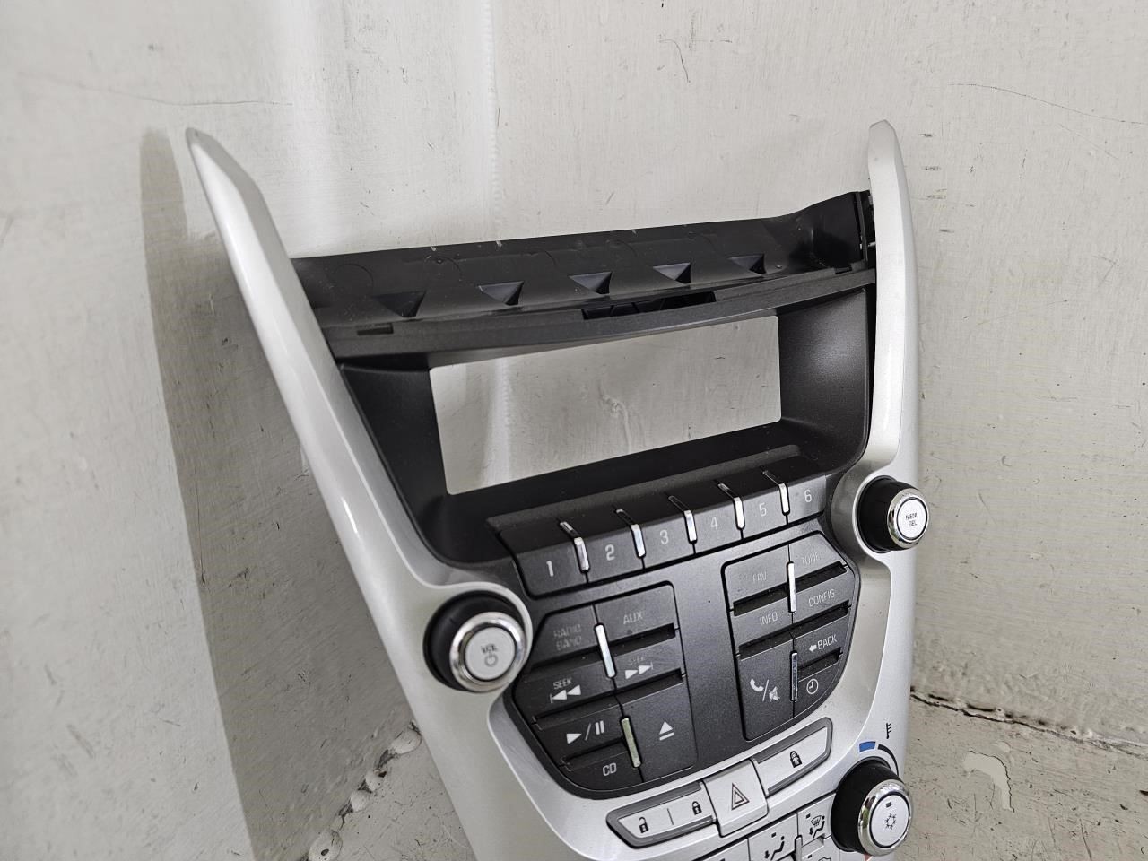 Audio Equipment Radio Control Panel AM-FM-XM-CD-MP3 Fits 10-11 EQUINOX 2435463
