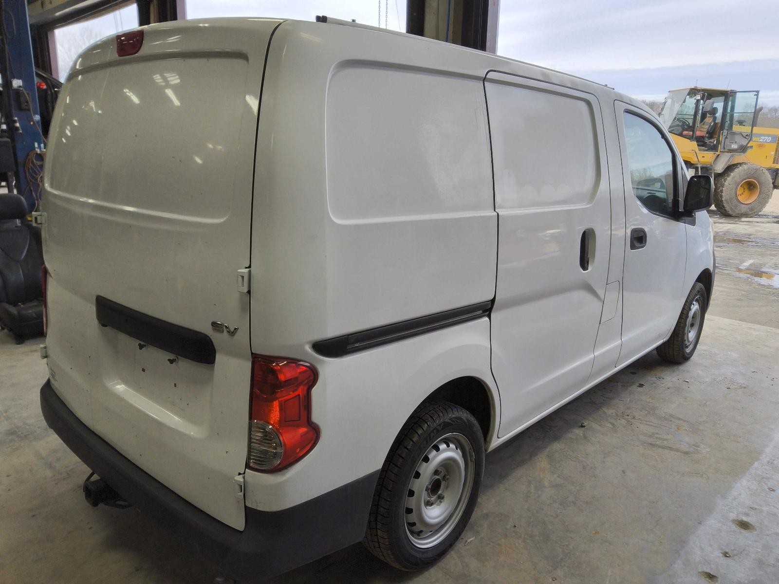 Used Battery Tray fits: 2016 Nissan Nv200 Grade A