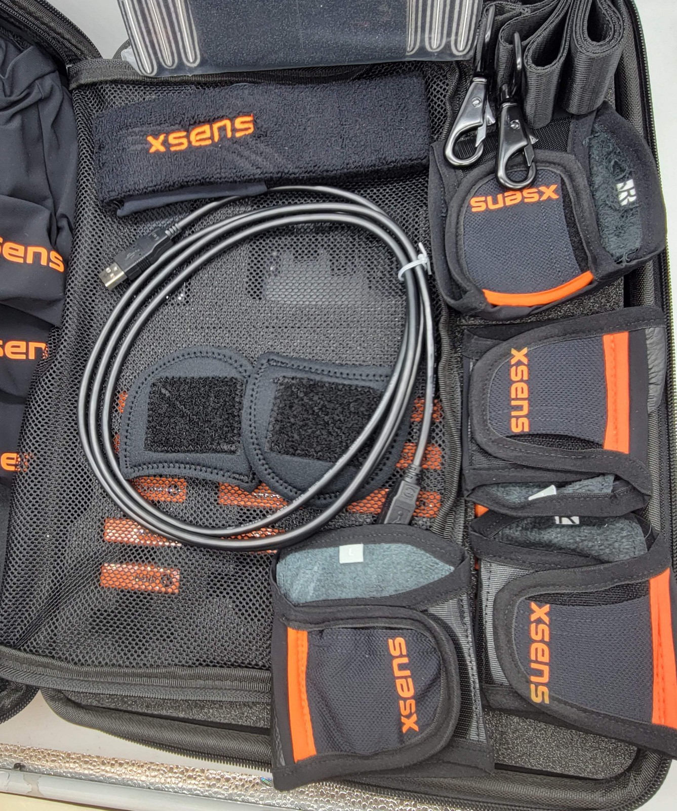 Xsens MVN Awinda Motion Capture System Complete Kit Read