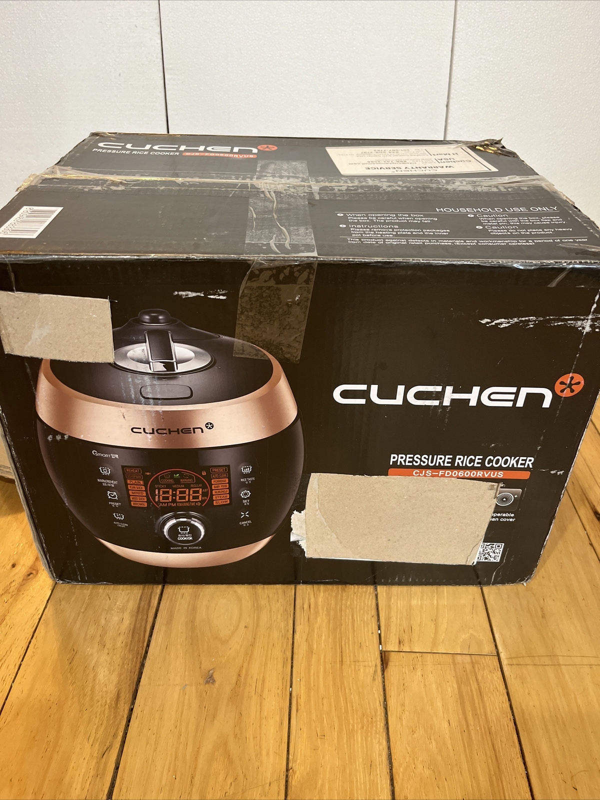 Cuchen CJS-FD0600RVUS Heating Pressure 6 Cup Rice 6 Cup, Black/Rose gold