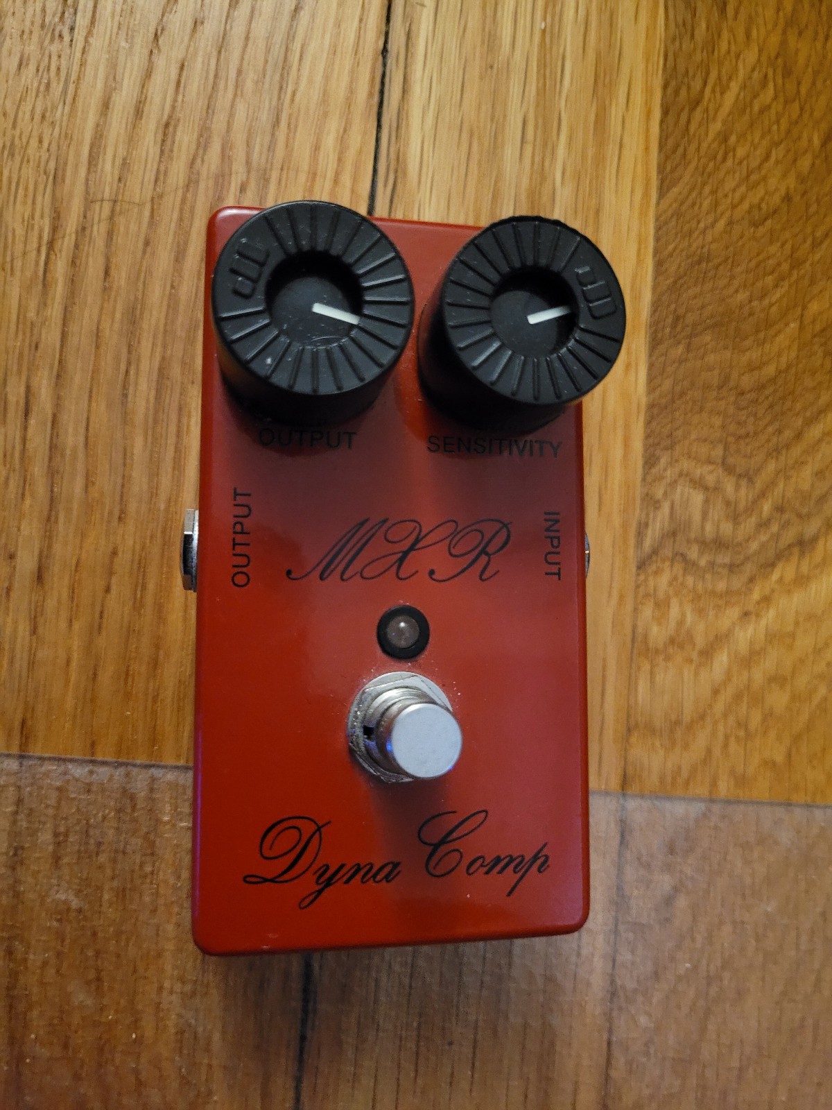 MXR Dyna Comp script CSP102SL compressor guitar effect pedal