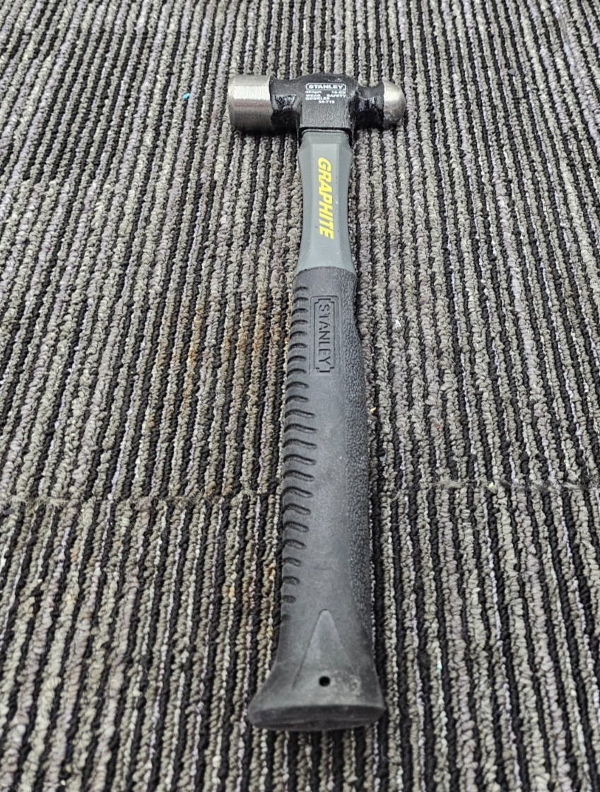 Stanley 54-716 Ball Pein Hammer, 1 Lb Head, Graphite Handle, 12-3/4" OAL