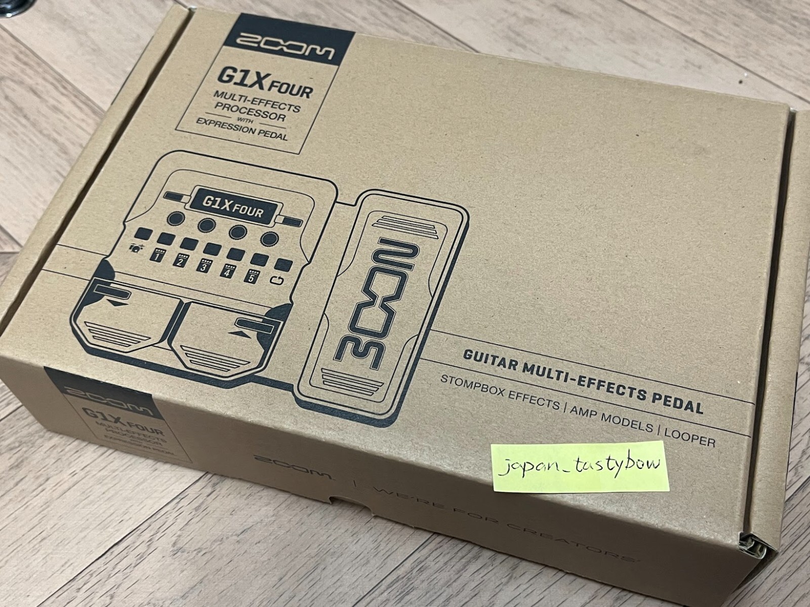 ZOOM A1X FOUR Multi-Effects Pedals Processor for Acoustic Instruments Brand New