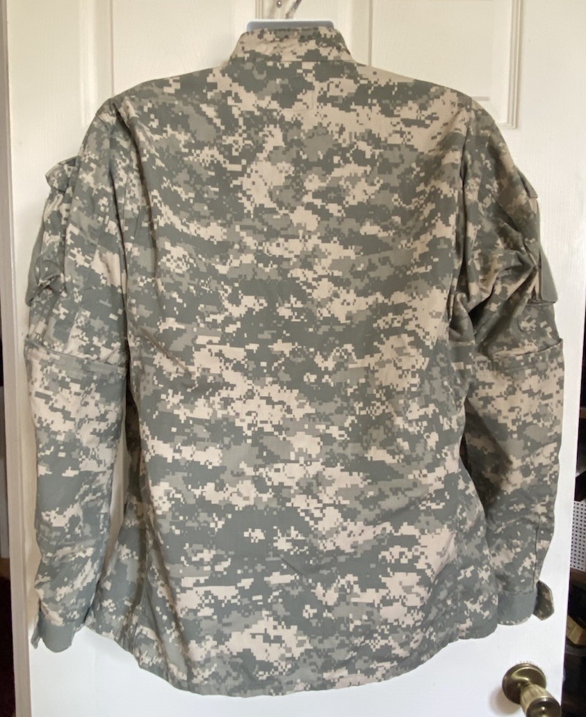 Military Army Combat Uniform Coat Jacket Digital Camo Men's Size Medium Regular