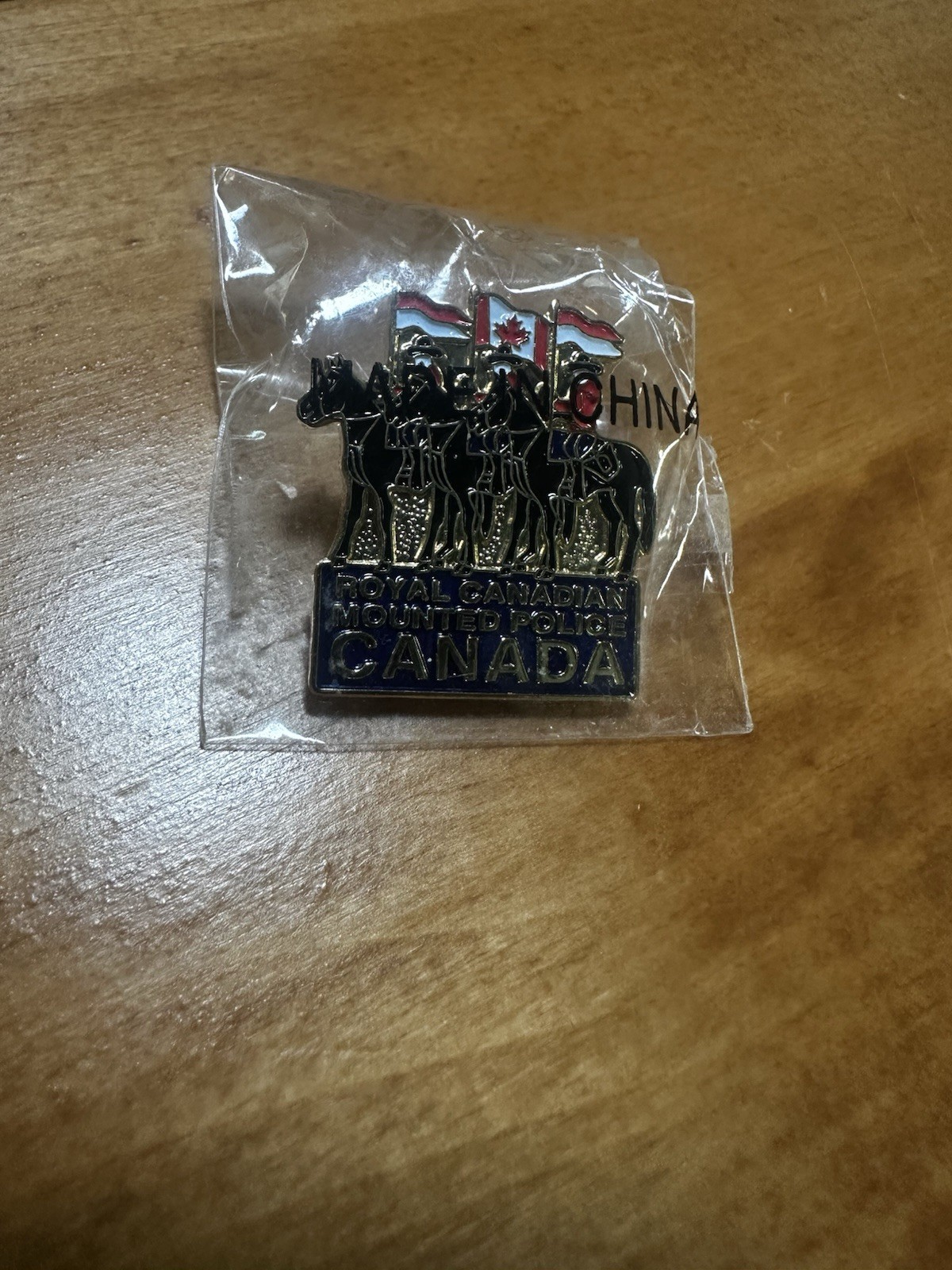 Royal Canadian Mounted Police RCMP Dept Law Enforcement Mounties Lapel Hat Pin