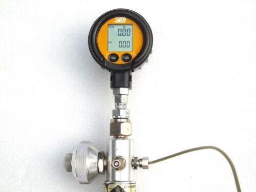 SIKA TP1 HAND HELD PRESSURE CALIBRATOR TEST PUMP & GAUGE