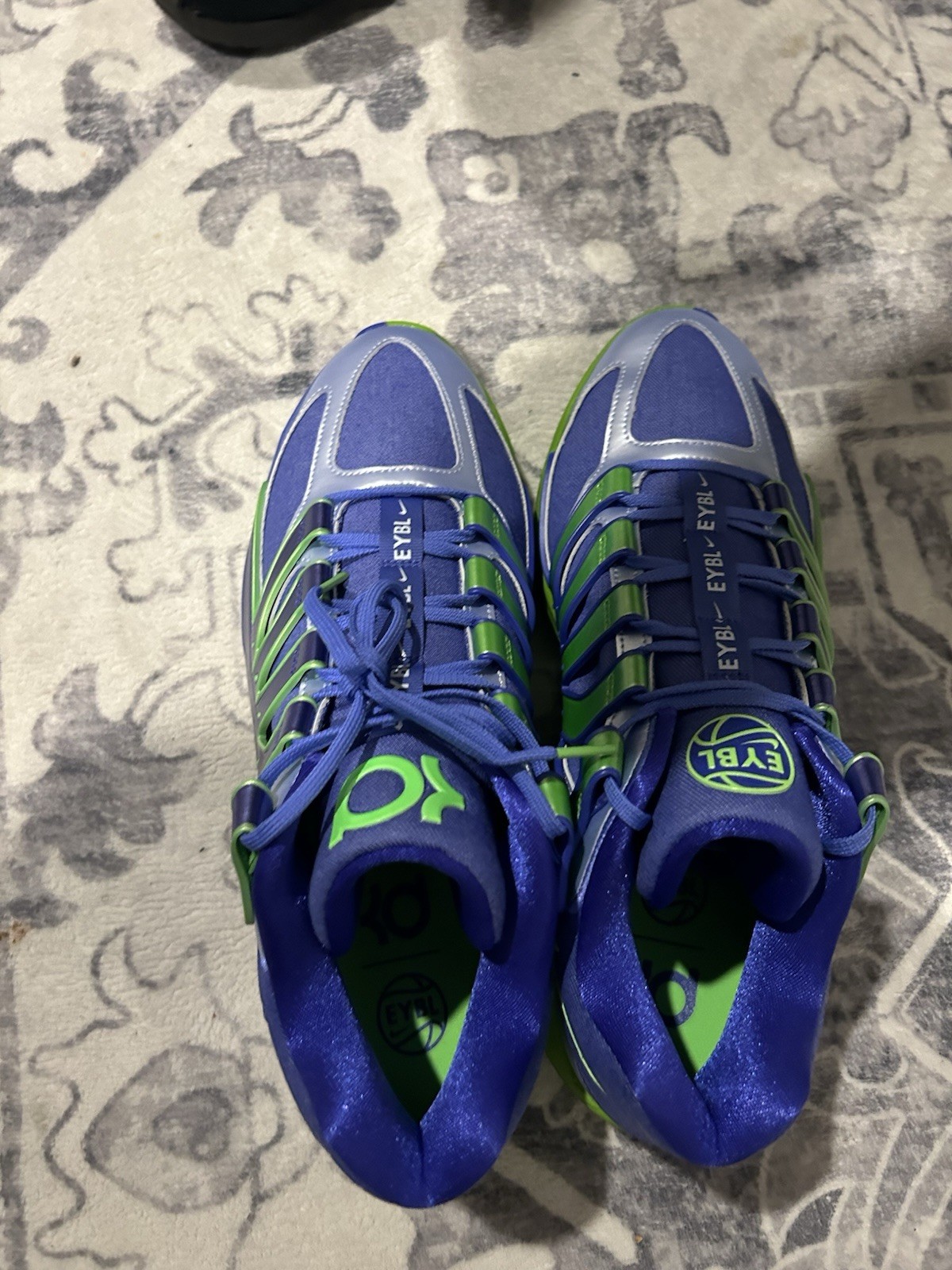 Nike KD EYBL Blue Green Basketball Sneaker. Willing to trade‼️