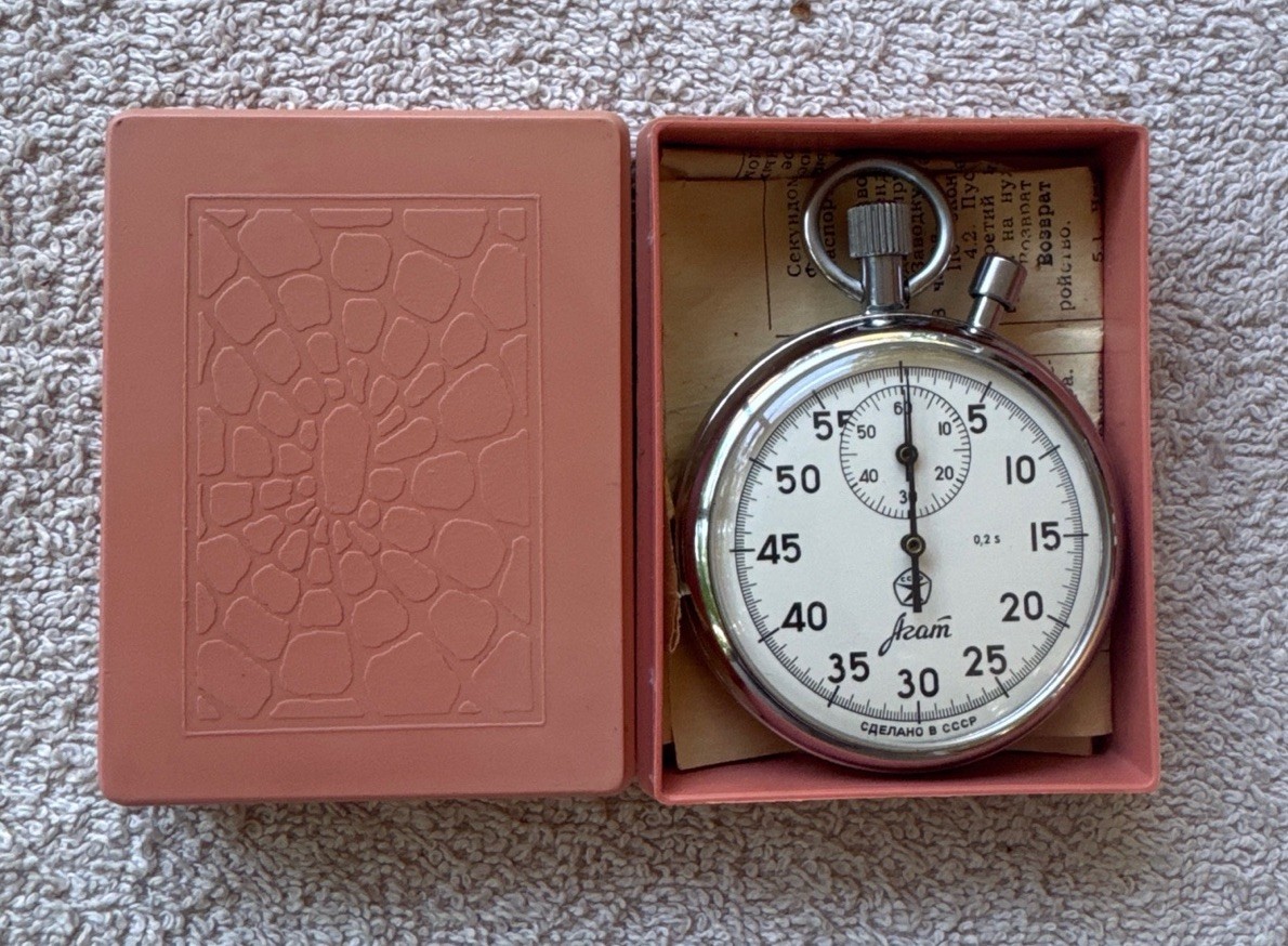 Vintage Soviet Agat Mechanical Stopwatch USSR 1985 NOS Box Papers For Repair