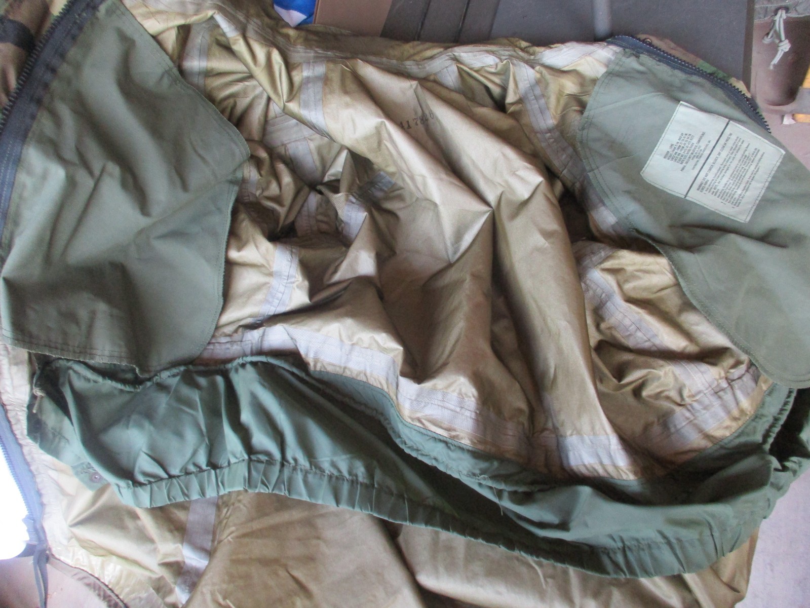 USMC 2nd Pattern Woodland BDU Gore Tex Rain Jacket, ECWCS Parka, MEDIUM LONG