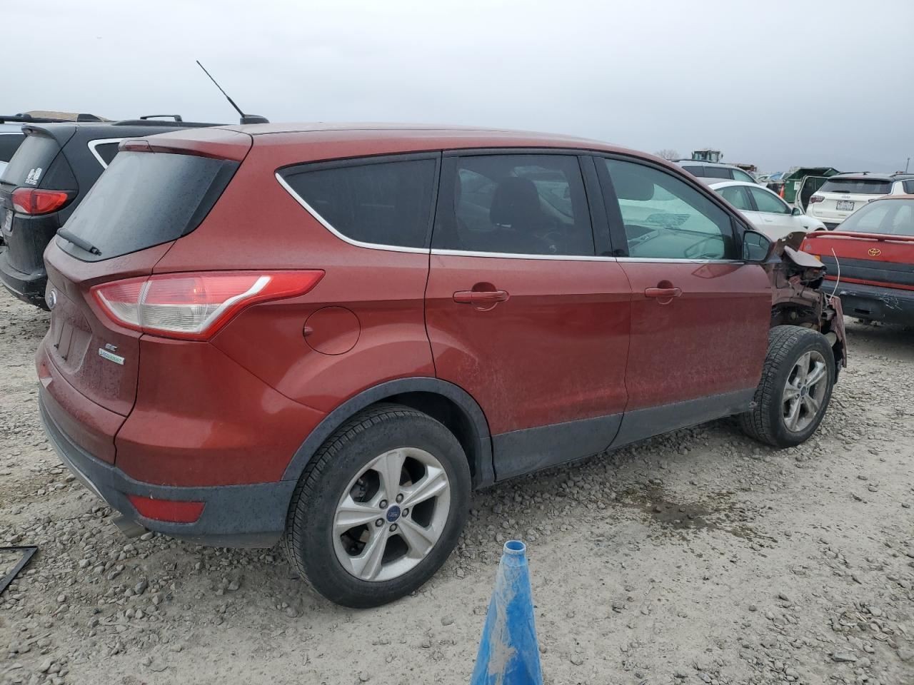Passenger Tail Light Quarter Panel Mounted OEM 13-16 ESCAPE 1353904