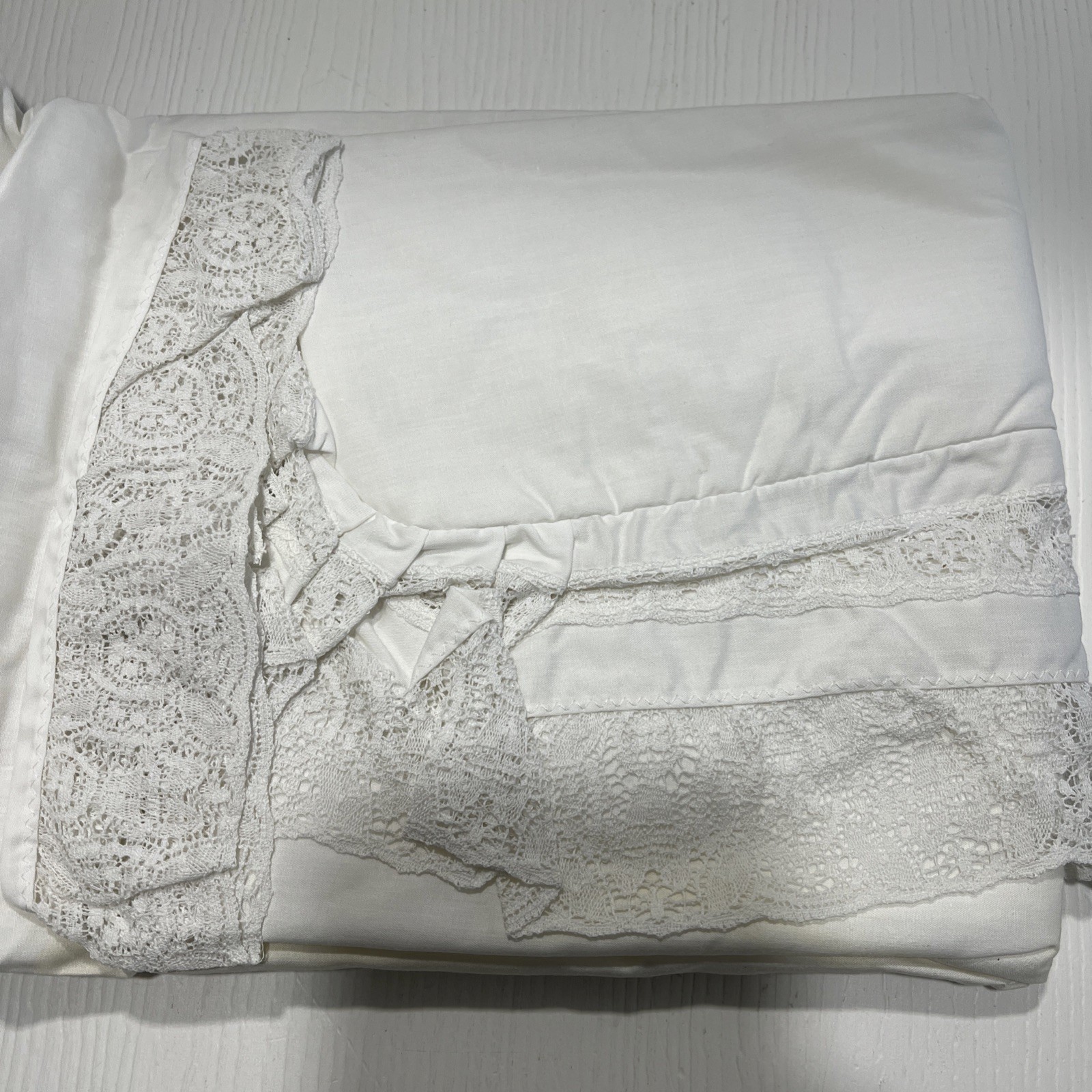 Laura Ashley White Lace Sham ︱(1) ︱PLEASE READ DESCRIPTION