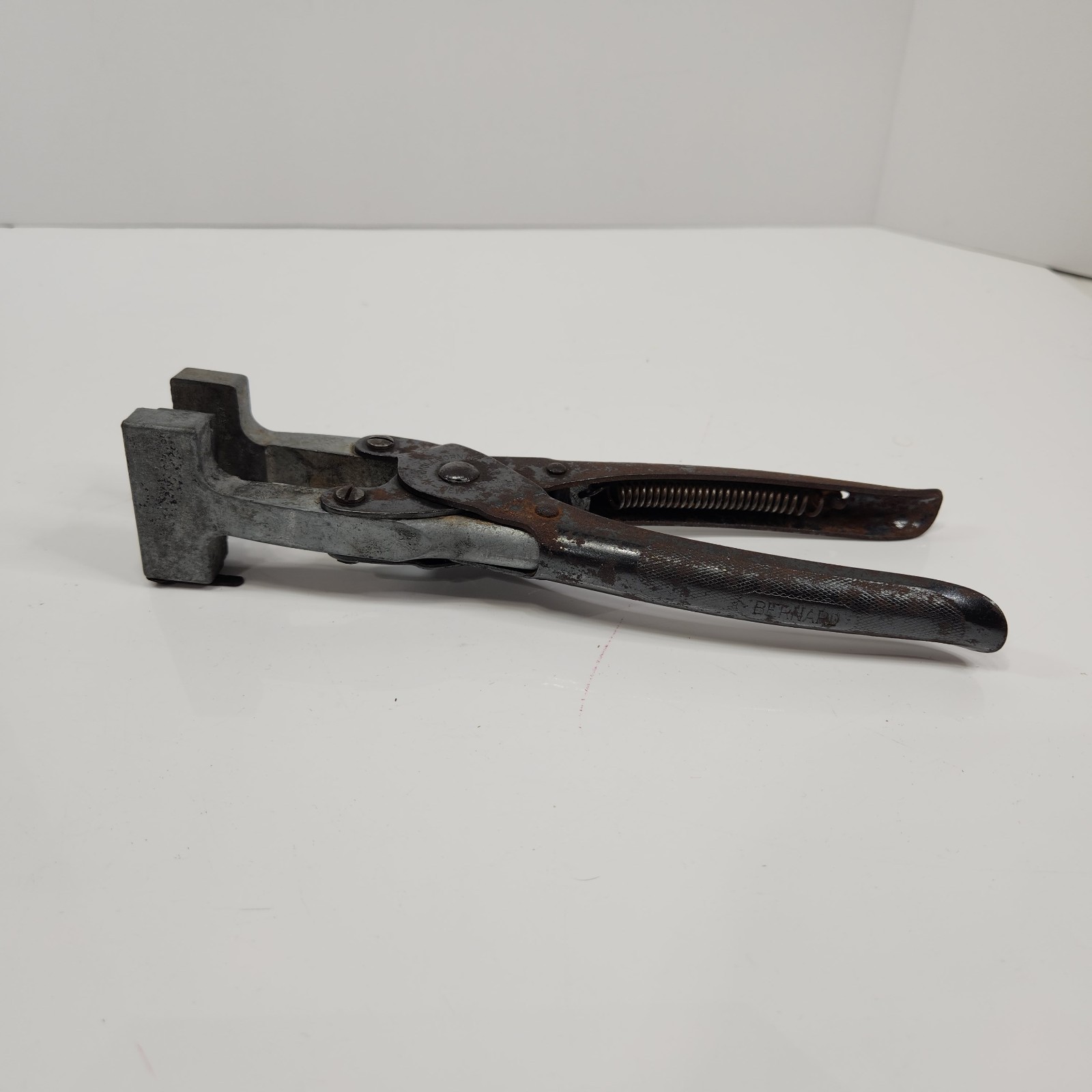 VTG Antique Tattoo Animal pliers with 3 Dies (5 3 S) Bernard Schollhorn RARE