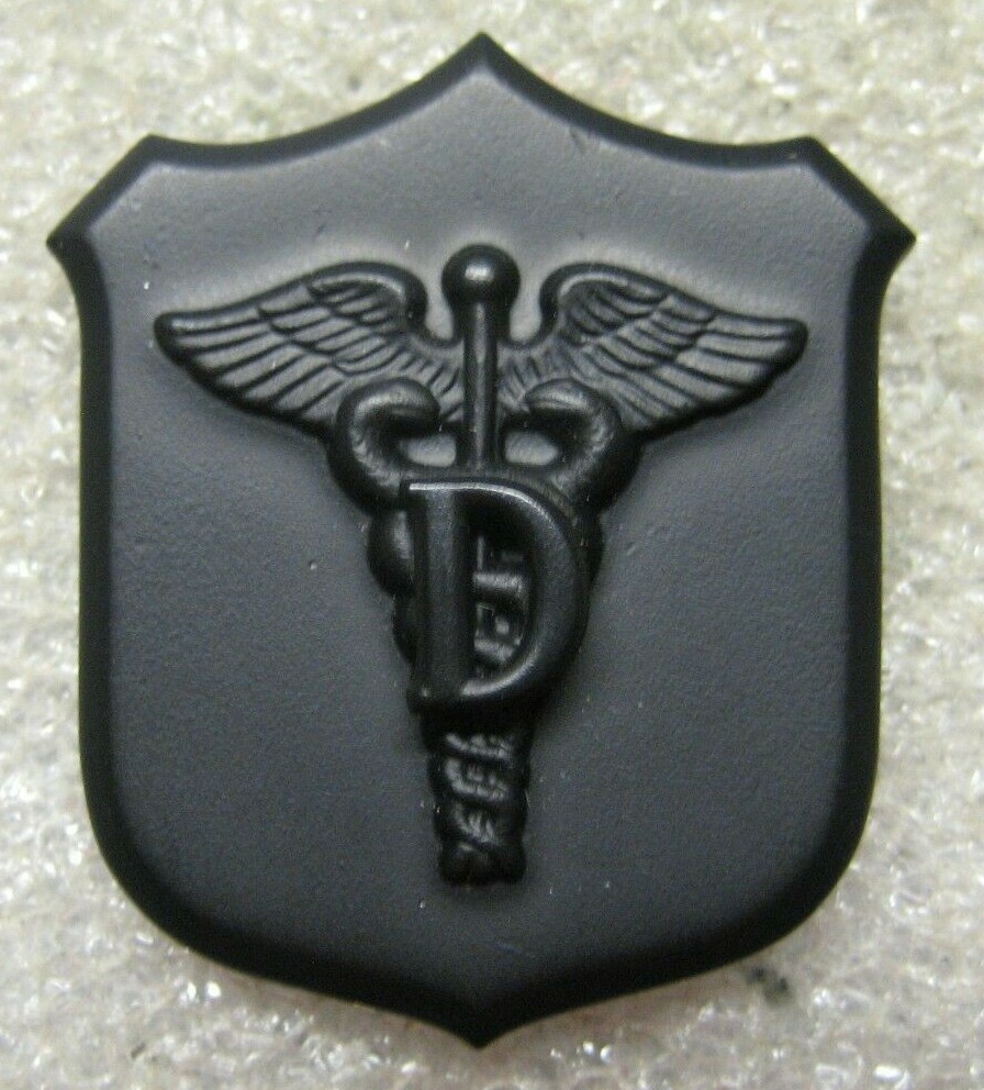 /US Marine Corps badge USN Spec.Insignia DENTAL,1970s
