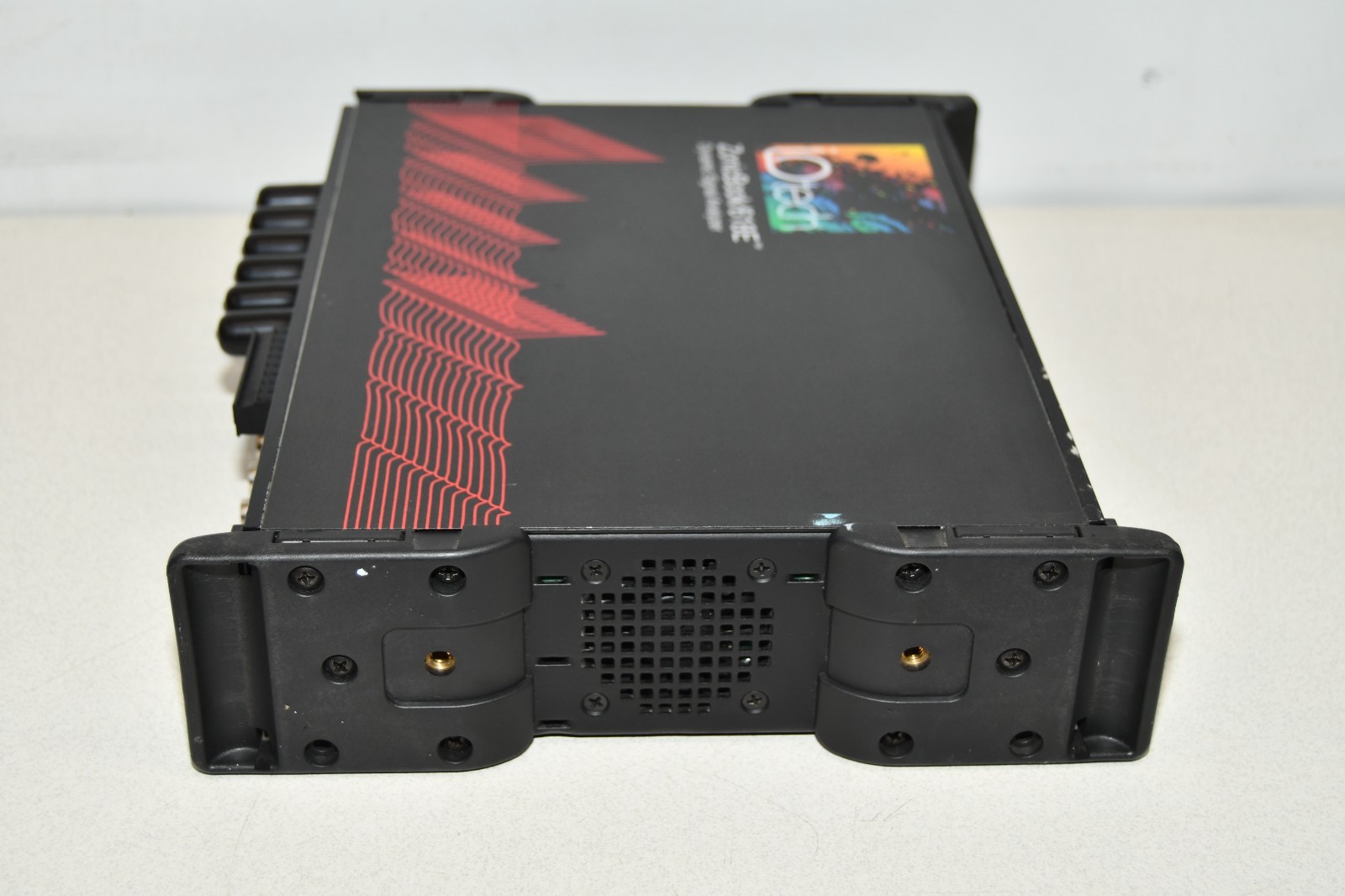 ^ IOtech 618E ZonicBook Dynamic Signal Analyzer #X8158