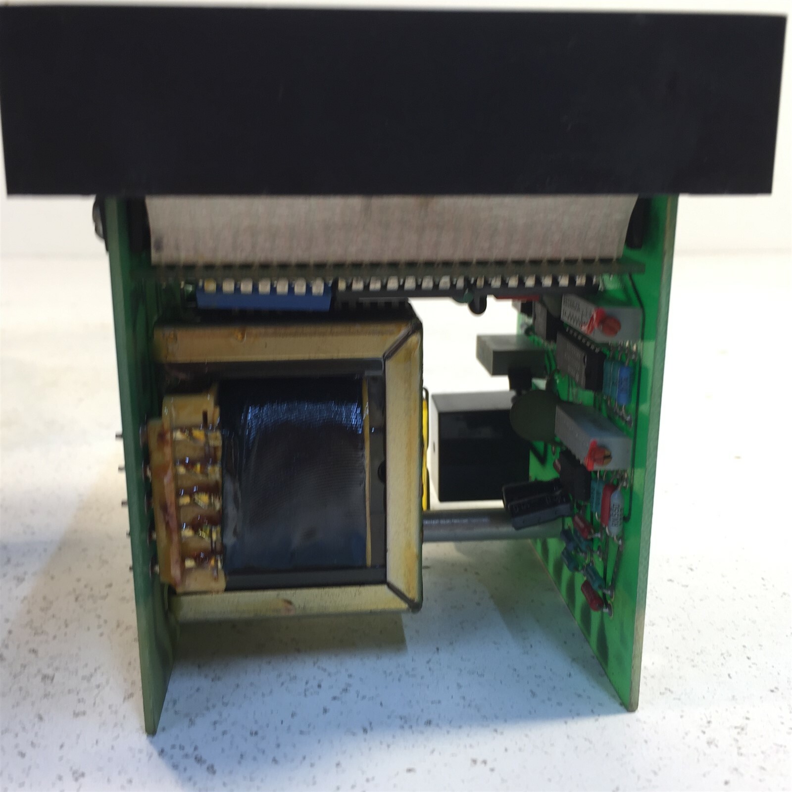 Omega CN6071A-P1-AL2 Temperature Controller