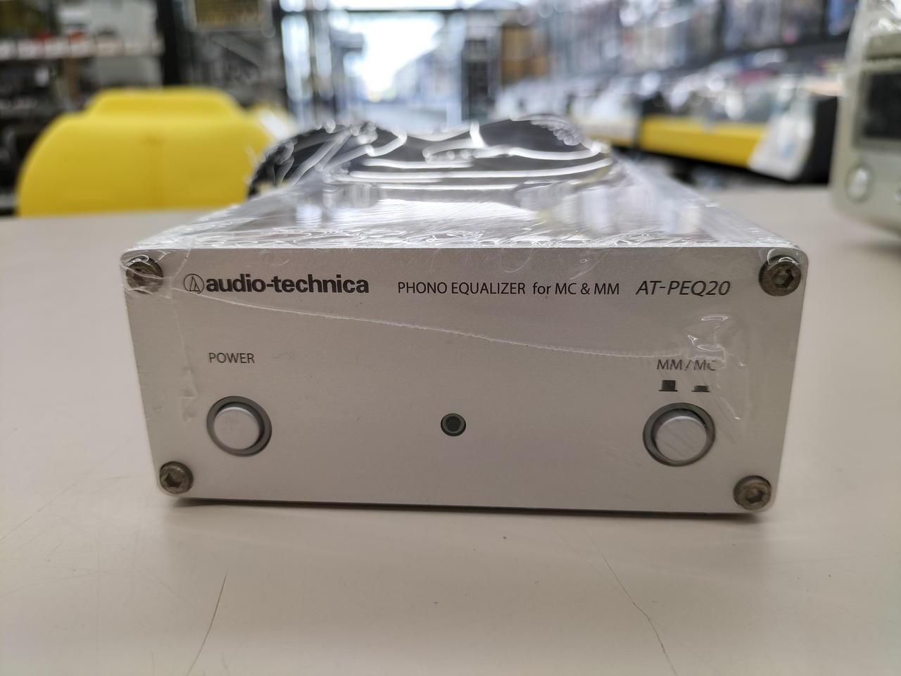 Audio-Technica AT-PEQ20 Phono Equalizer Preamp MM MC w/ AC Adapter Tested