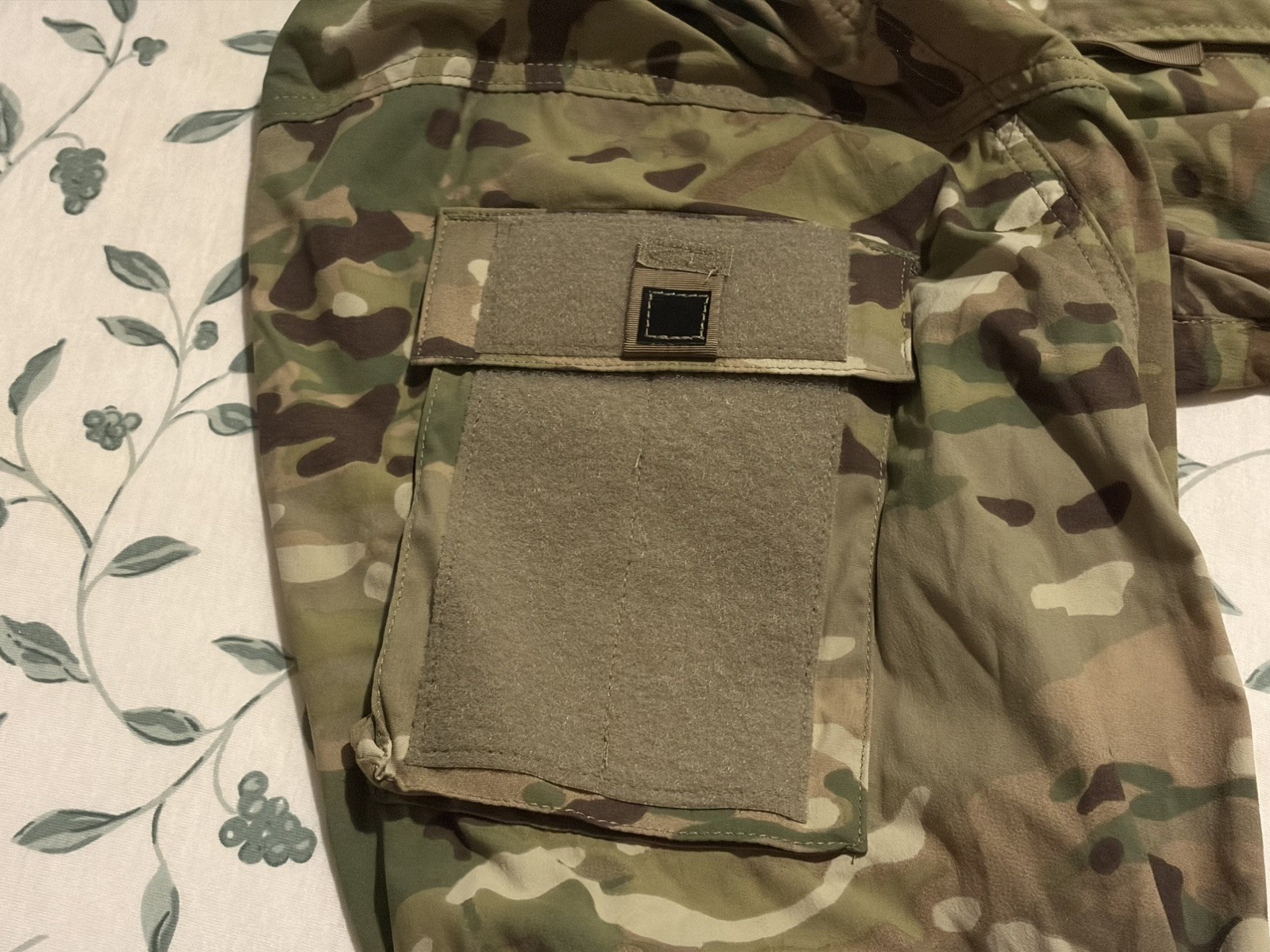 U.S. Army Multicam Soft Shell Cold Weather Jacket Size Large-Regular New