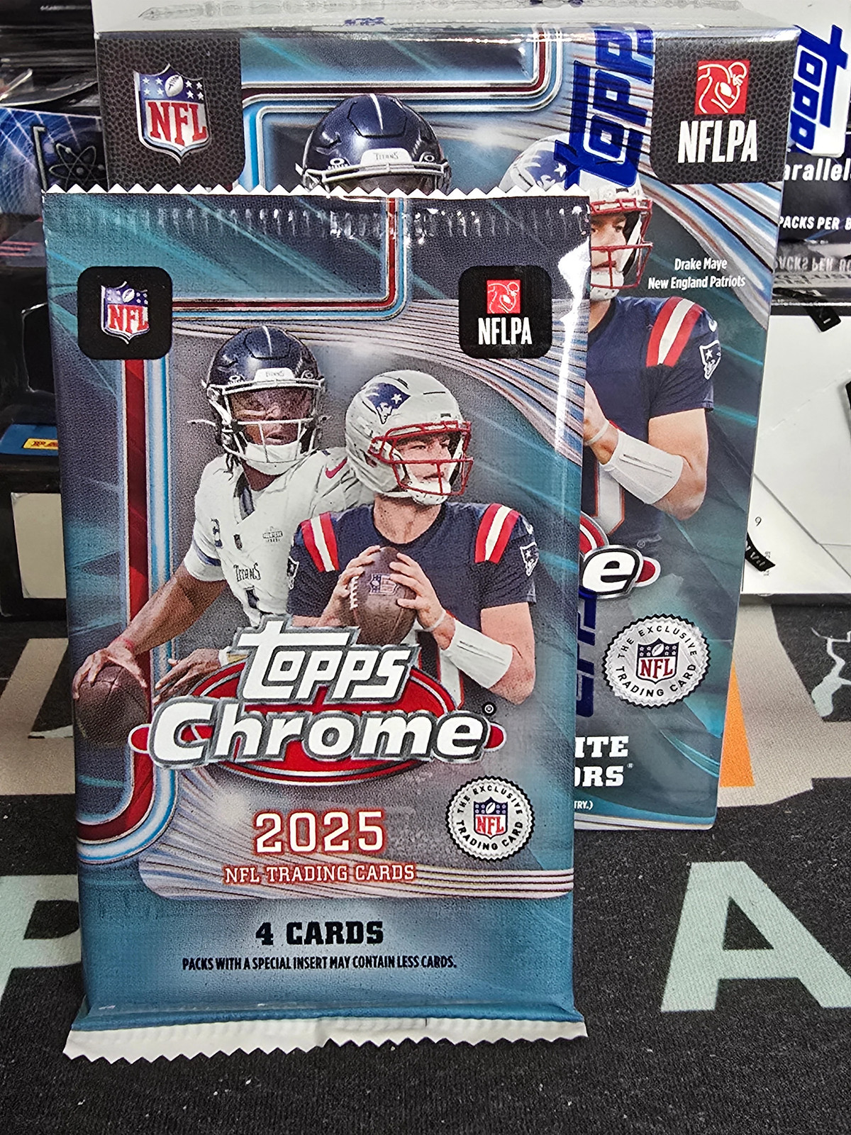 2025 Topps Chrome Football Blaster Pack