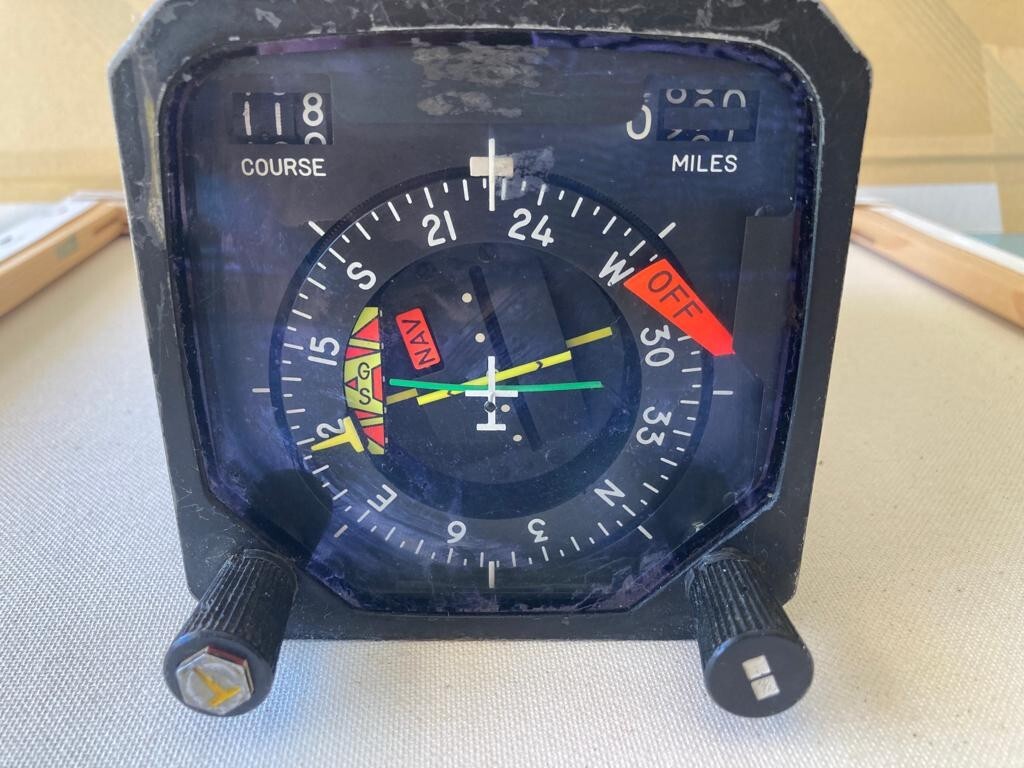 Aircraft Pictorial Deviation Indicator P/N: 1783662-807