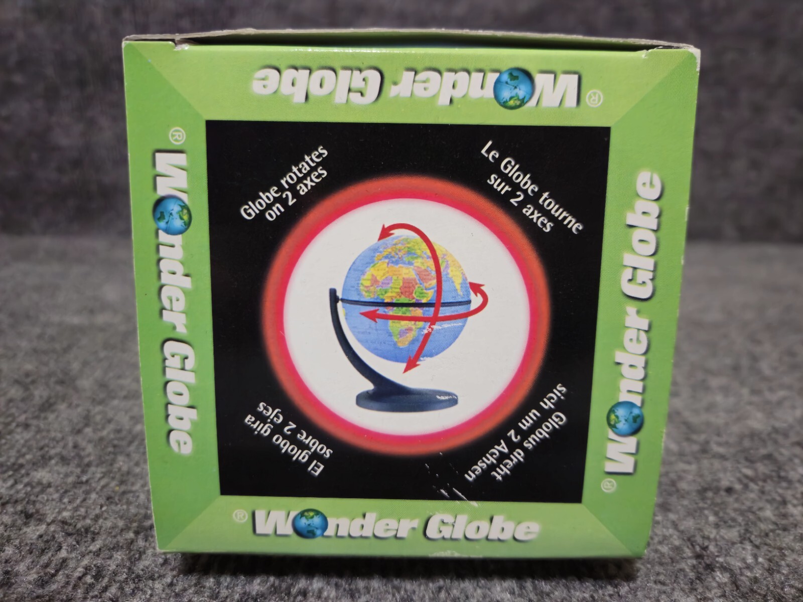 WONDER GLOBE Gyroscopic Globe Rotes on 2 Axes