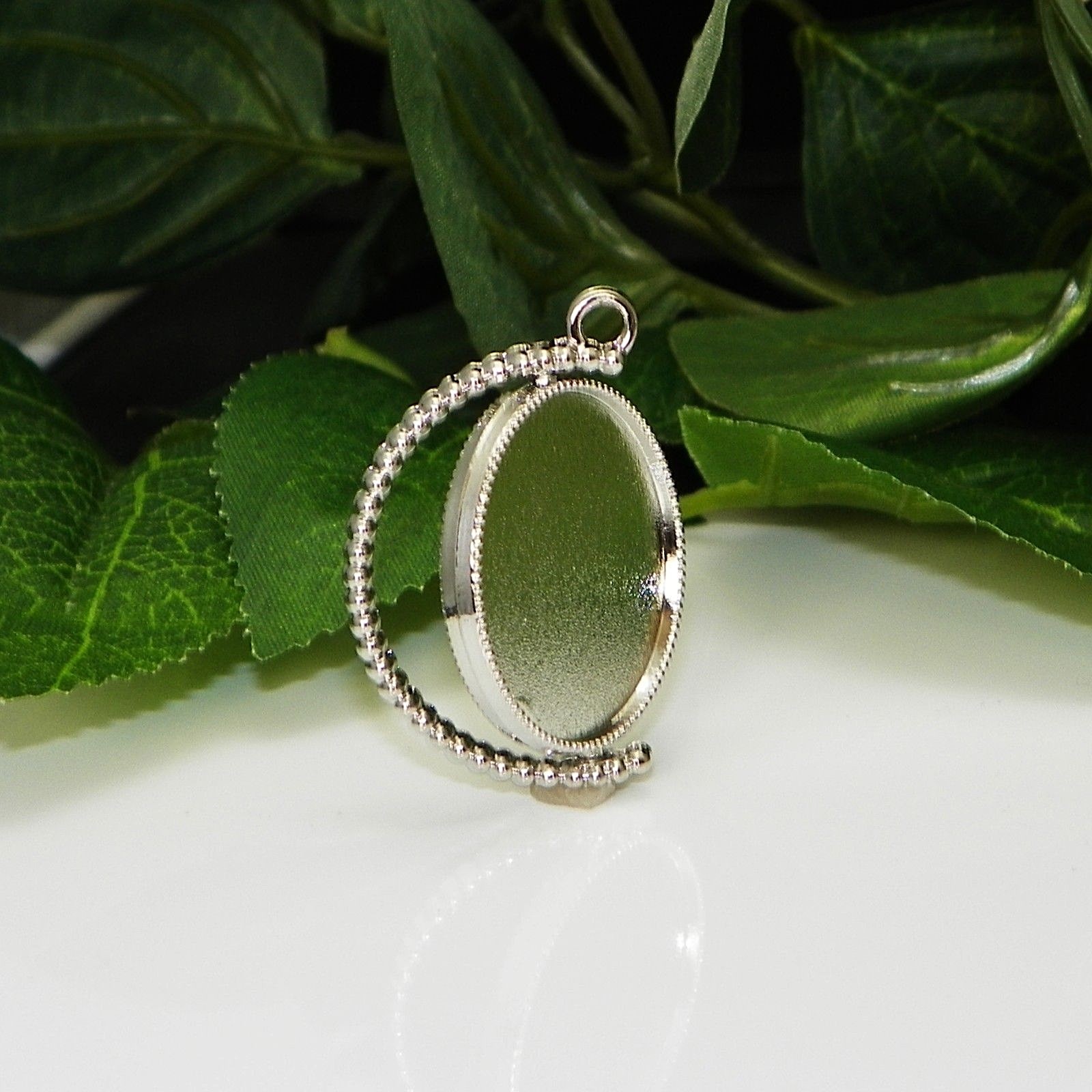 25mm Double Sided Rotating Silver Plated Cabochon (Cab) Drop Setting