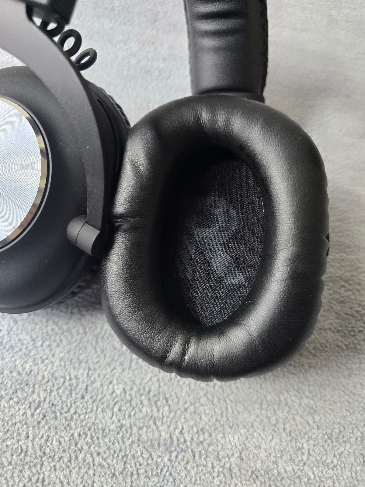 LogiTech Pro X A00101 Gaming Headset ● No Cable