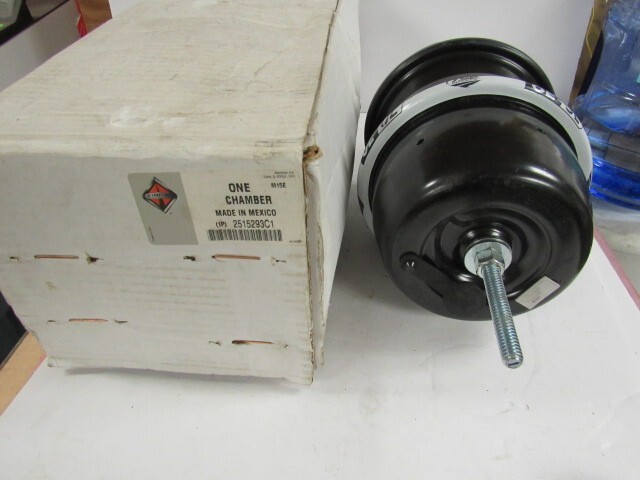 NAVISTAR INTERNATIONAL 2515293C1 3978220C92 AIR BRAKE CHAMBER **NEW**