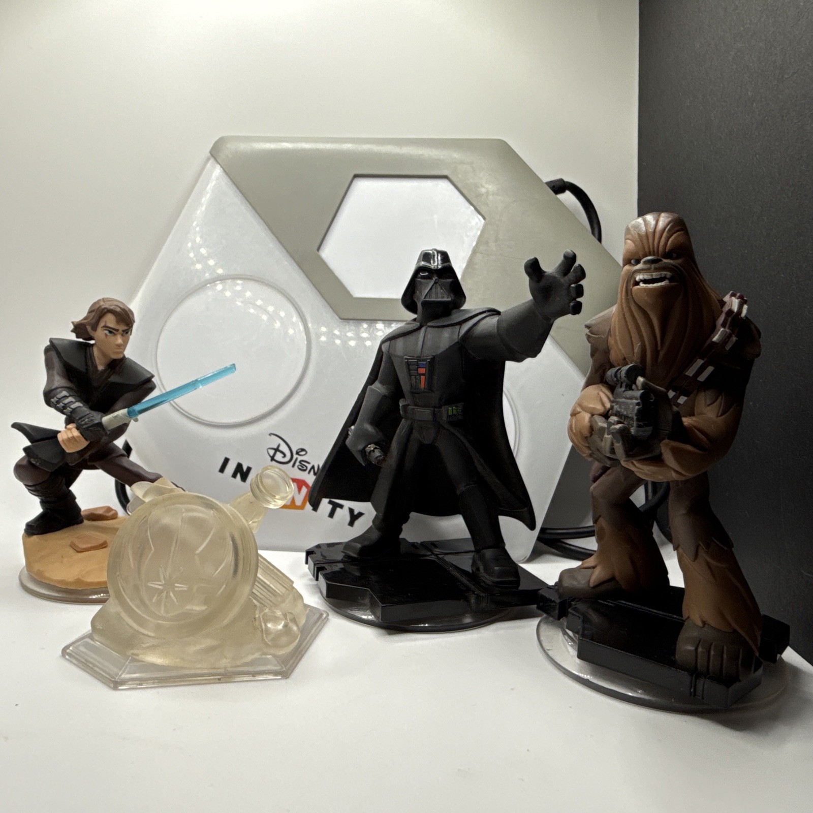 Disney Infinity Star Wars Characters Lot + Portal Base And Crystal