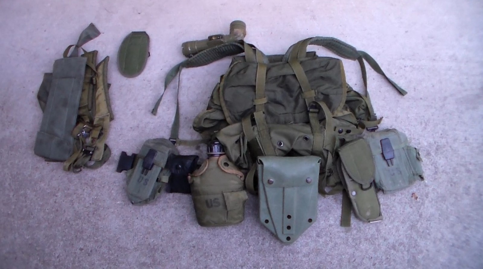 Desert Storm to Iraq War US M74Alice Pack Backpack & M67Suspender & Holster USED